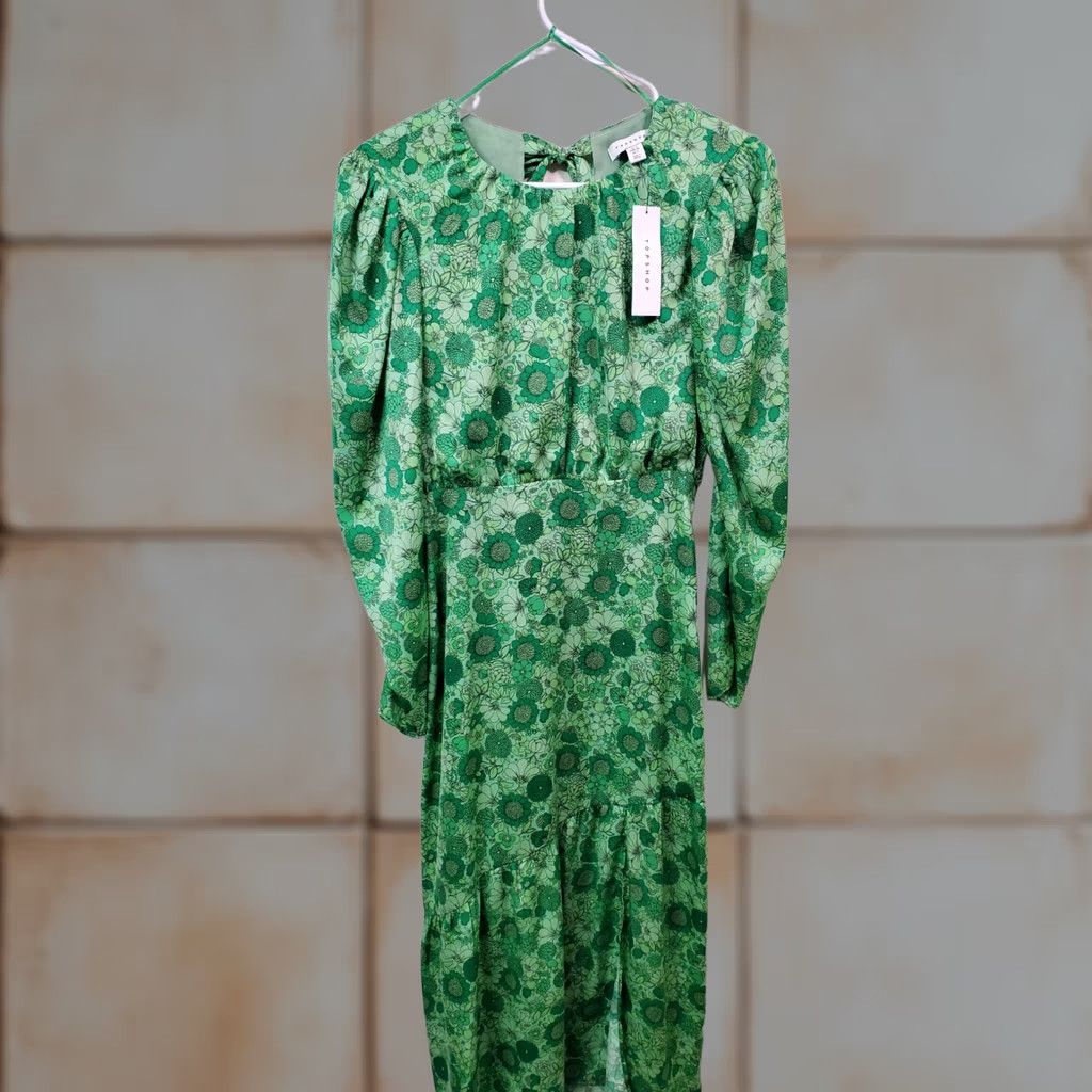 topshop green floral midi dress Topshop graphic floral midi angel sleeve dress | NWT Size: S