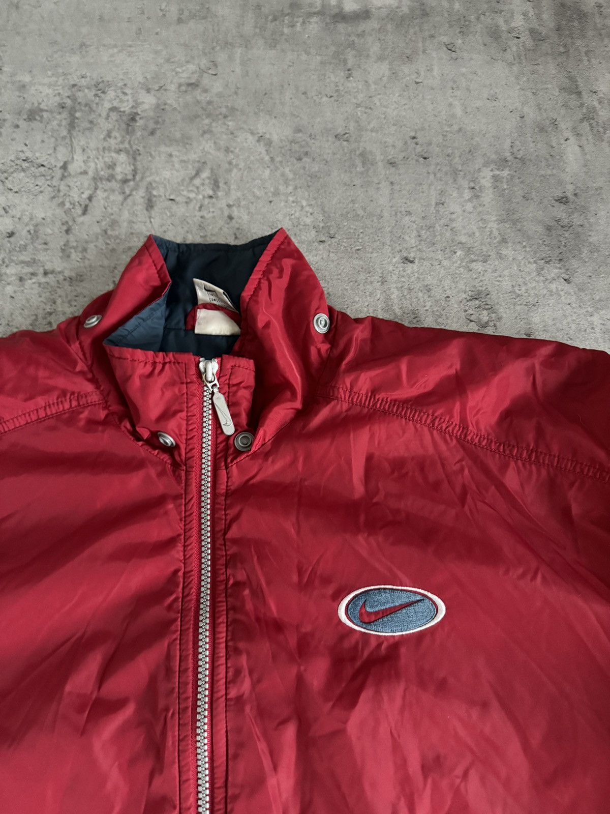 Nike × Vintage Nike Swoosh Big Logo vintage 90s jacket rap skate boxy y2k Size US L / EU 52-54 / 3 - 6 Thumbnail