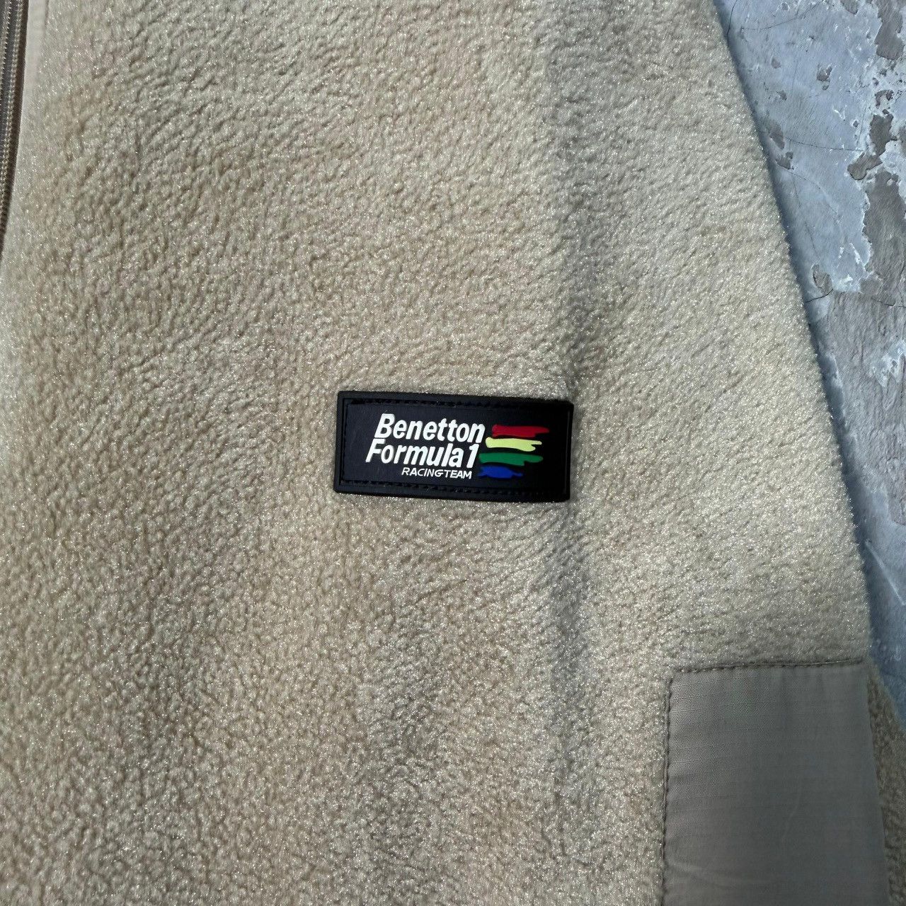 United Colors Of Benetton BENETTON Formula 1 Team Fleece Jacket Beige 2000s Motorsport Size US M / EU 48-50 / 2 - 5 Thumbnail
