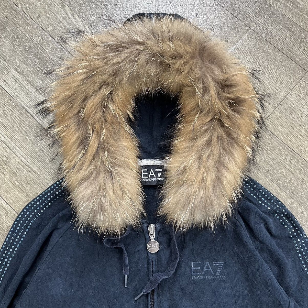 Emporio Armani 2000s Emporio Armani Luxury Glitter Style Zip Fur Hoodie Size US S / EU 44-46 / 1 - 3 Thumbnail