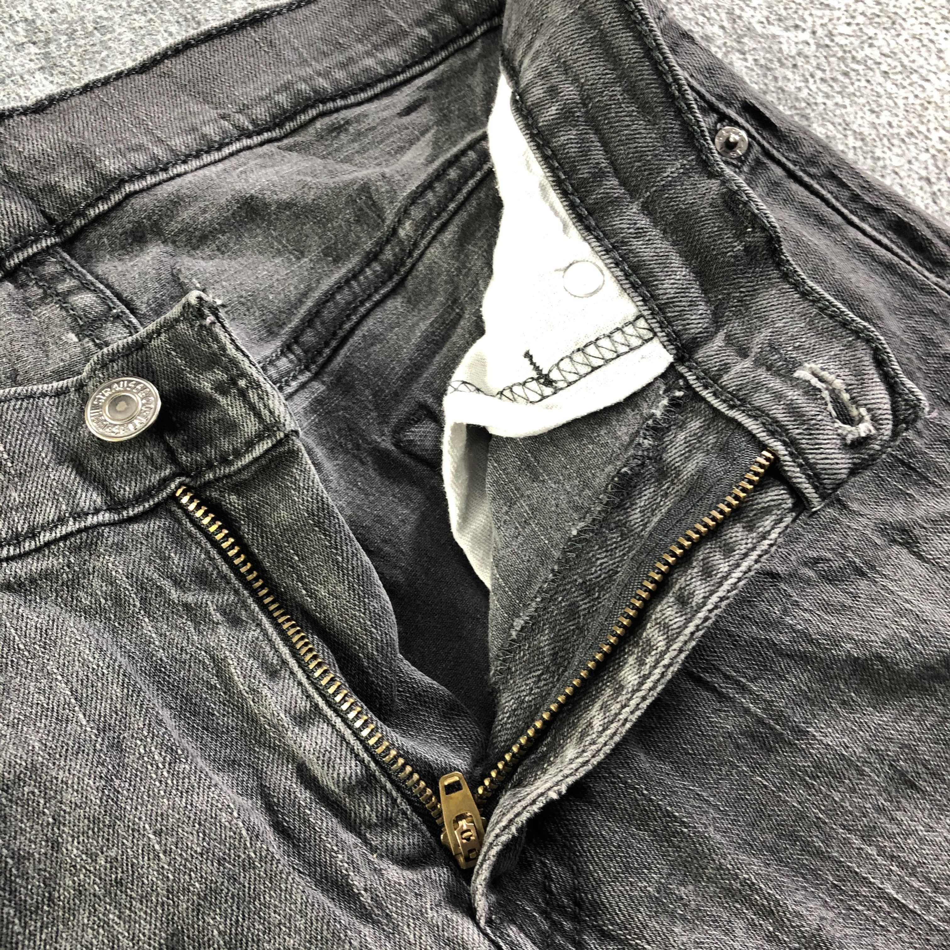 Levi's Vintage Levis 514 Jeans-J4108 Size US 31 - 7 Thumbnail