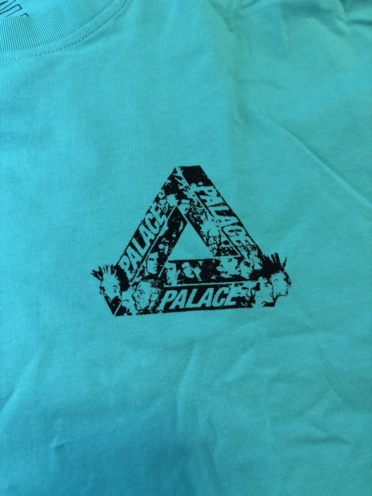 Palace Palace Tri-Heads tee ‘aqua’ Size US XL / EU 56 / 4 - 3 Thumbnail