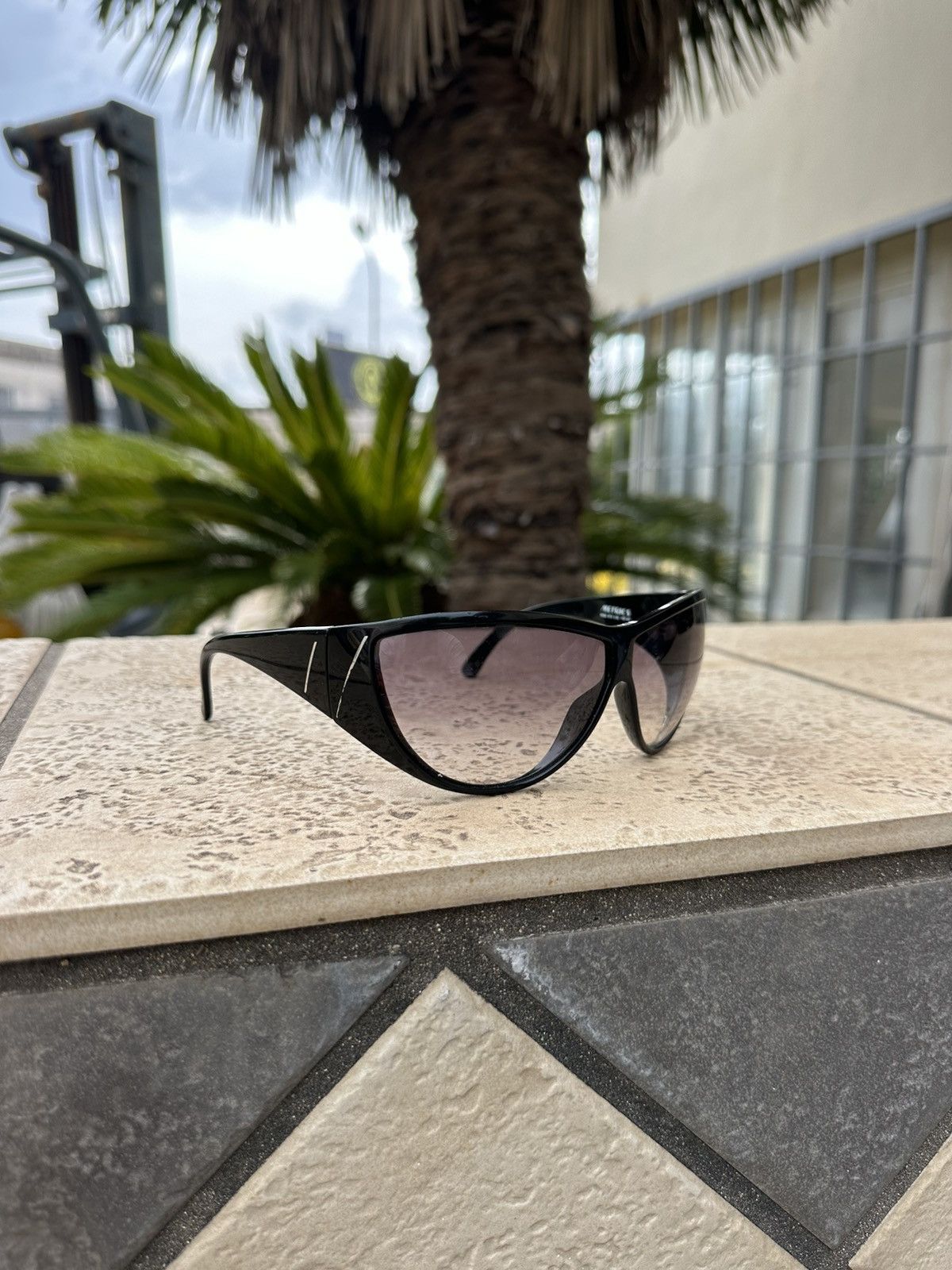 Versace Gianni Versace Vintage Sunglasses Black mod. 874 Size ONE SIZE - 1 Thumbnail