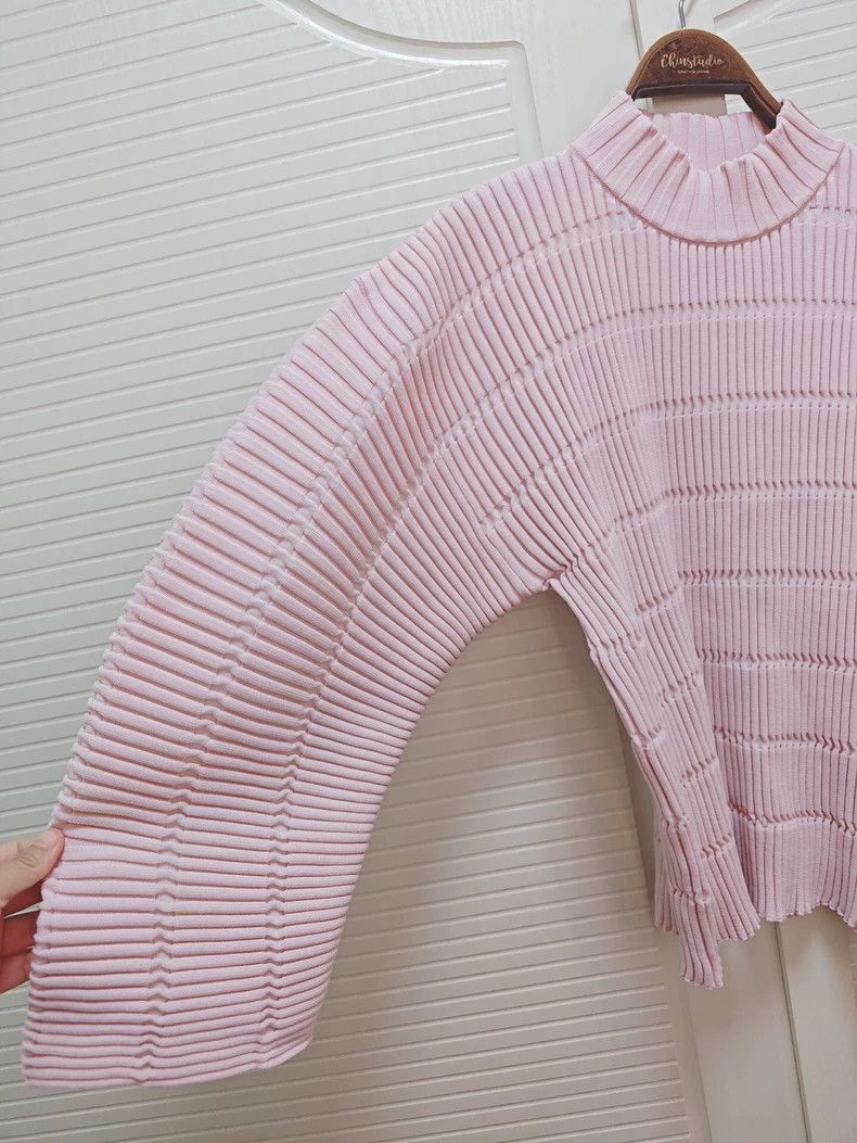 Issey Miyake Issey Miyake size:one size Pink knitted sweater Size XS / US 0-2 / IT 36-38 - 4 Thumbnail
