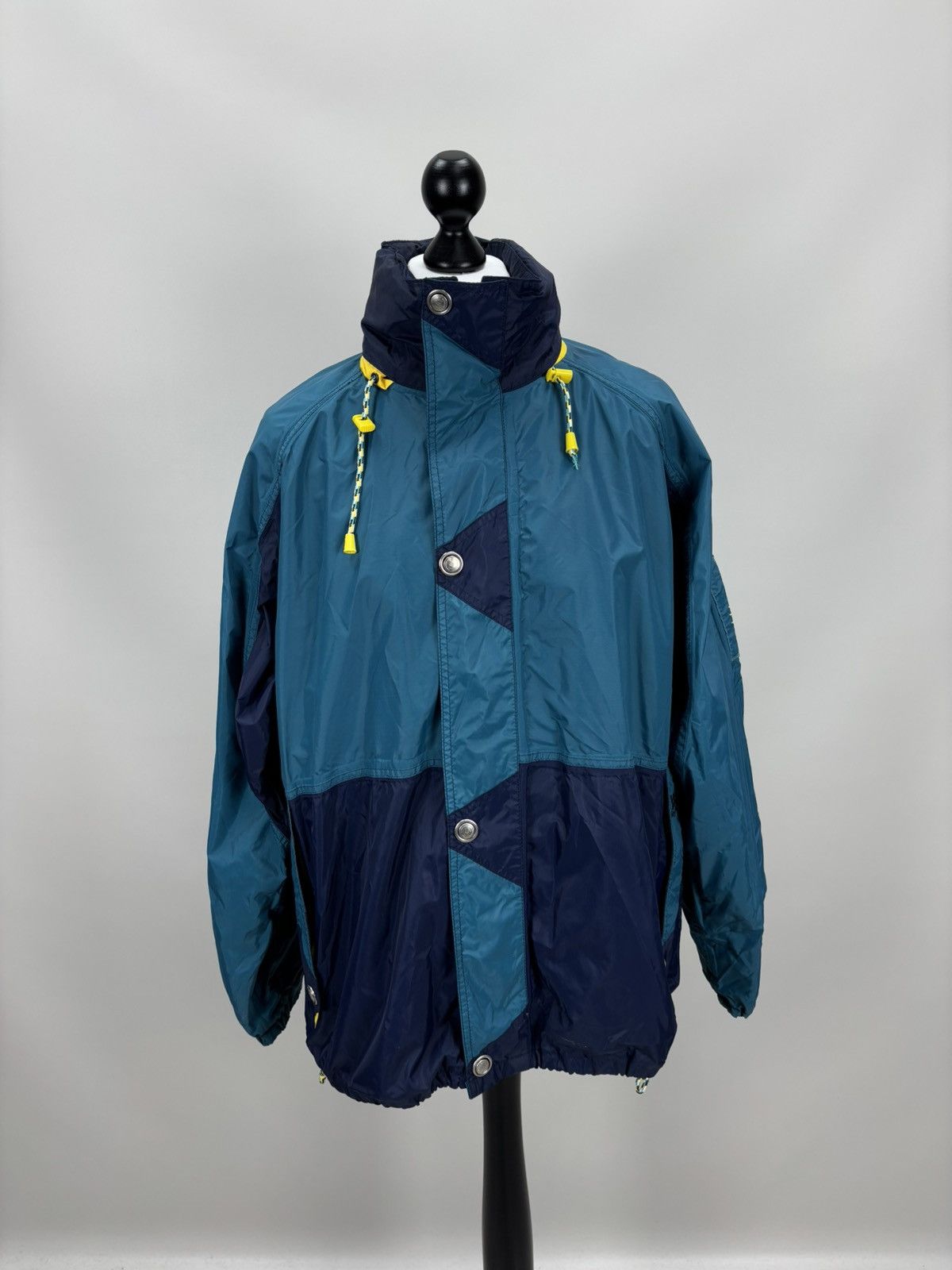 Helly Hansen Mens vintage jacket Helly Hansen Size 58-60 Size US XXL / EU 58 / 5 - 1 Thumbnail