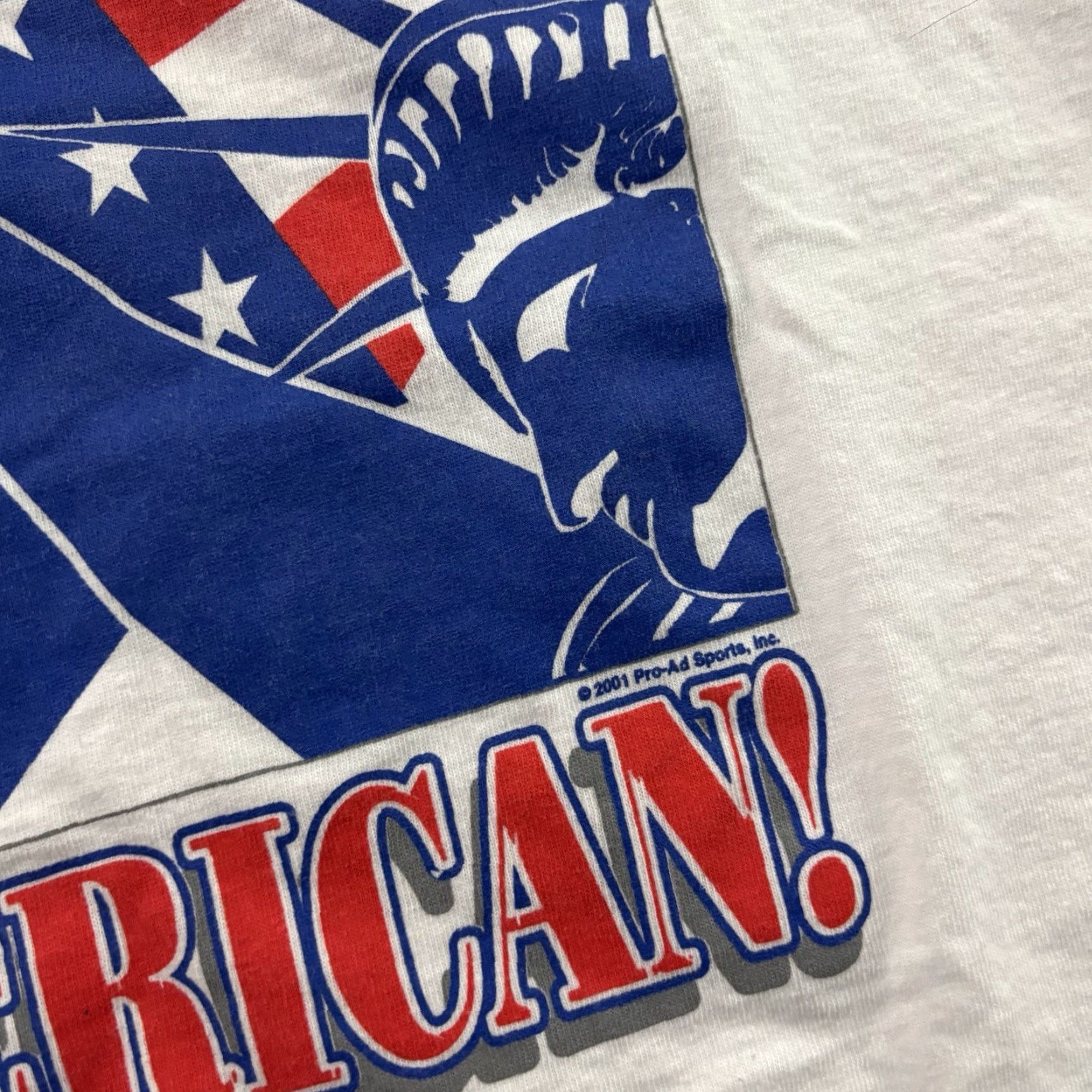 Delta VTG Delta Pro Weight T-Shirt Mens XL White Proud To Be An American Short Sleeve Crew Neck 2001 Vintage Size US XL / EU 56 / 4 - 3 Thumbnail