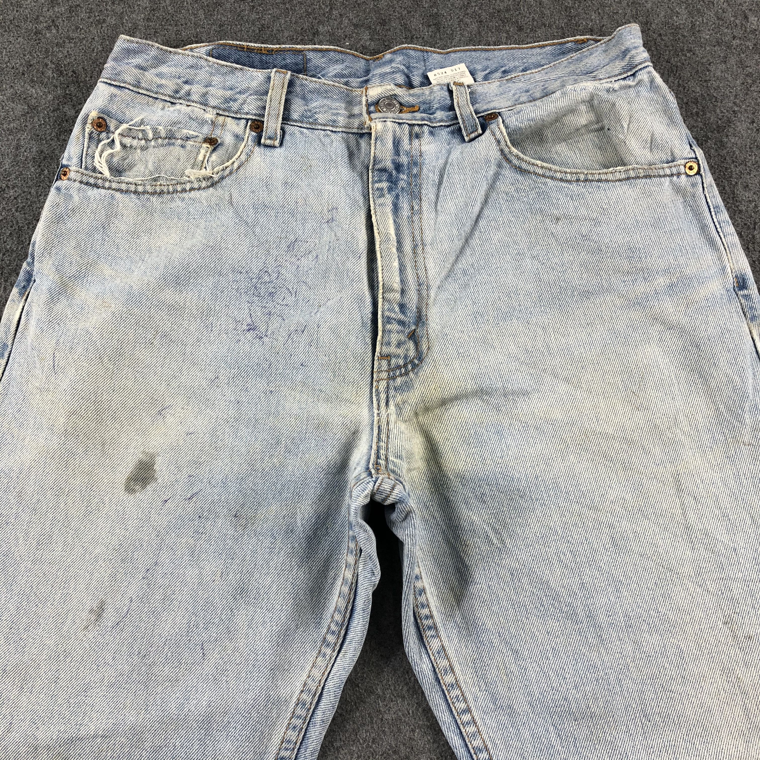 Levi's Vintage 90s Light Wash Levis 505 Jeans-J2606 Size US 32 / EU 48 - 3 Thumbnail