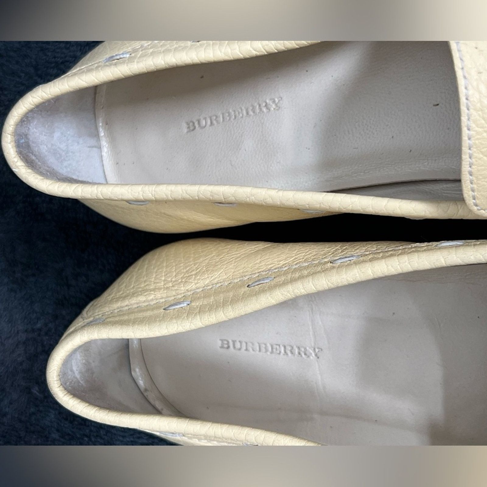Burberry Burberry Yellow Pebbled Leather Loafers Horsebit EU 39 8.5 Size US 8.5 / IT 38.5 - 7 Thumbnail