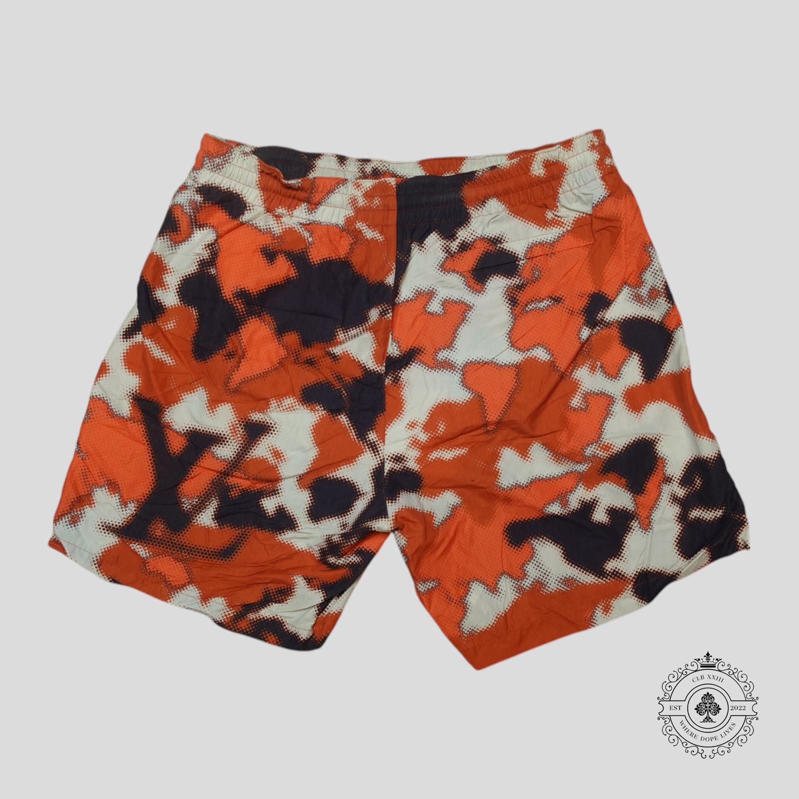 Louis Vuitton Louis Vuitton World Map Swim Shorts in White/Brown/Orange Size US 34 / EU 50 - 2 Thumbnail