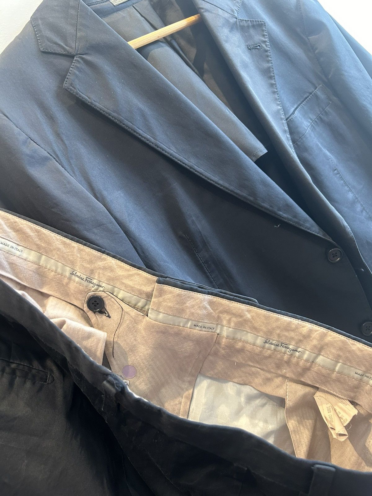 Salvatore Ferragamo Salvadore Ferragamo Full Tailored Suit Size 46R - 3 Thumbnail