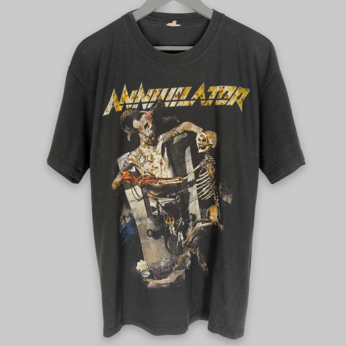 Band Tees Vintage 2001 Annihilator Carnival Tour Metal Band T Shirt Size US XL / EU 56 / 4 - 1 Thumbnail