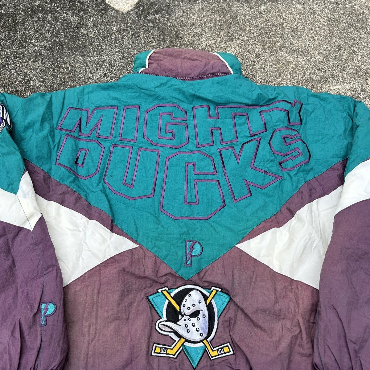 Starter Vintage 90s Anaheim Mighty Ducks Jacket NHL Starter Size US L / EU 52-54 / 3 - 9 Thumbnail