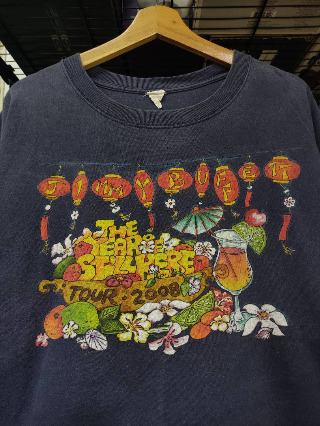 Band Tees Vtg 00's Jimmy Buffett The Year Of Still Here Tour T-Shirt Size US XL / EU 56 / 4 - 1 Thumbnail