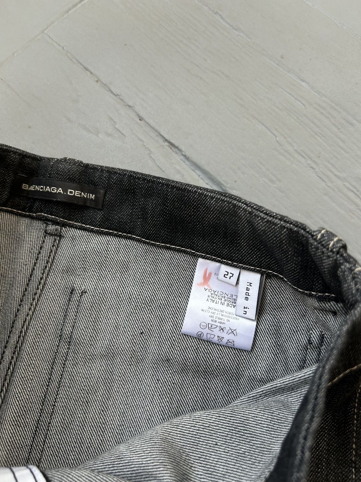Balenciaga Balenciaga denim pants jeans Size 27" / US 4 / IT 40 - 5 Thumbnail
