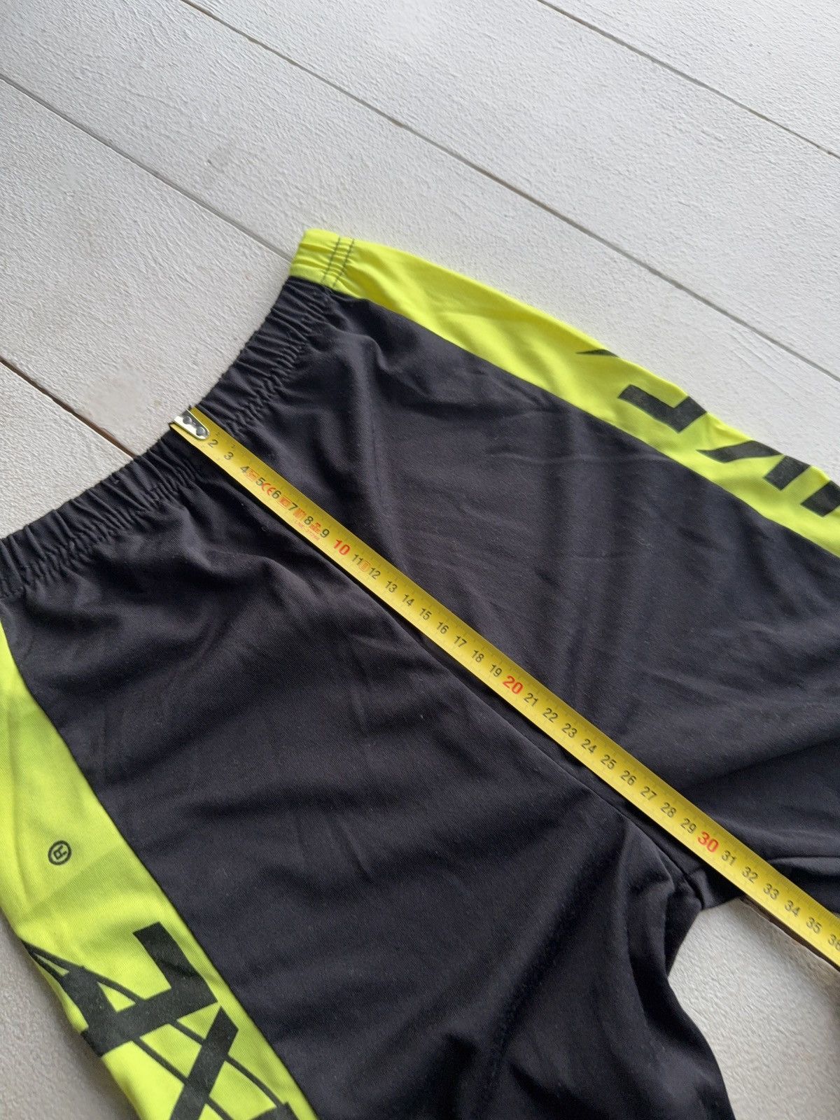 Nike × Vintage Vintage Nike Made in USA Big Logo Bike Shorts Thermo Size S Size US 30 / EU 46 - 12 Thumbnail