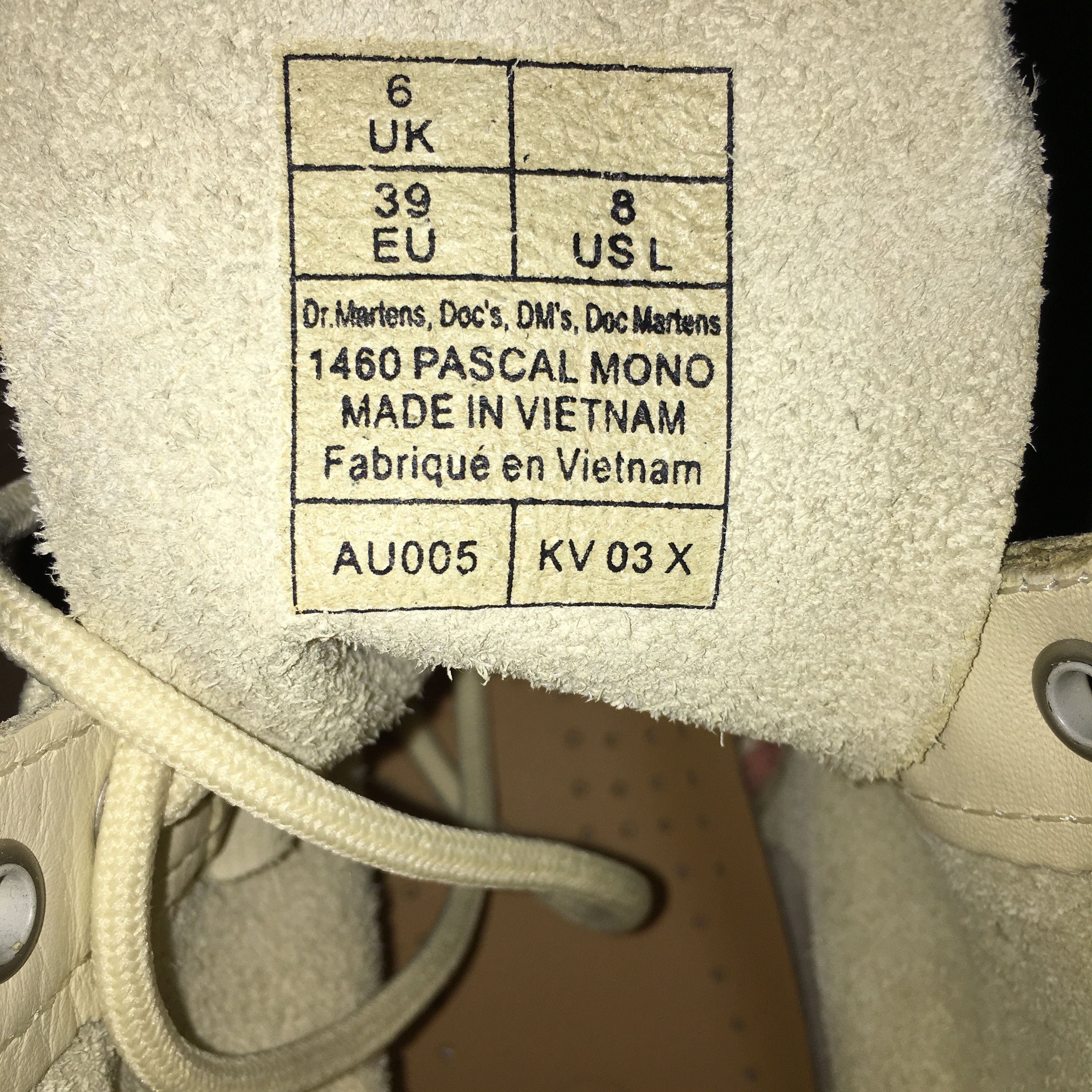 Dr. Martens 1460 Pascal Mono Off White Size US 8.5 / IT 38.5 - 3 Thumbnail