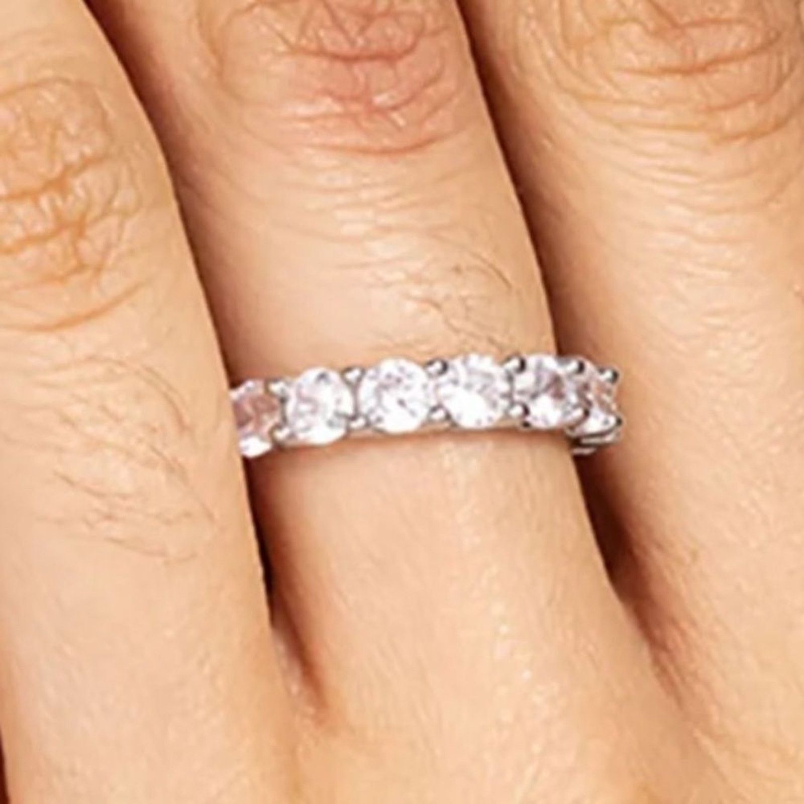 Vintage NWB PAV0I14K White Gold Plated Cubic Zicornia 4mm Ring Size ONE SIZE - 3 Thumbnail