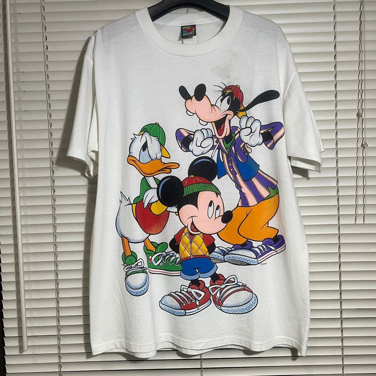 Disney Vintage 90s Disney Character Big Print Tshirt Size US L / EU 52-54 / 3 - 1 Thumbnail