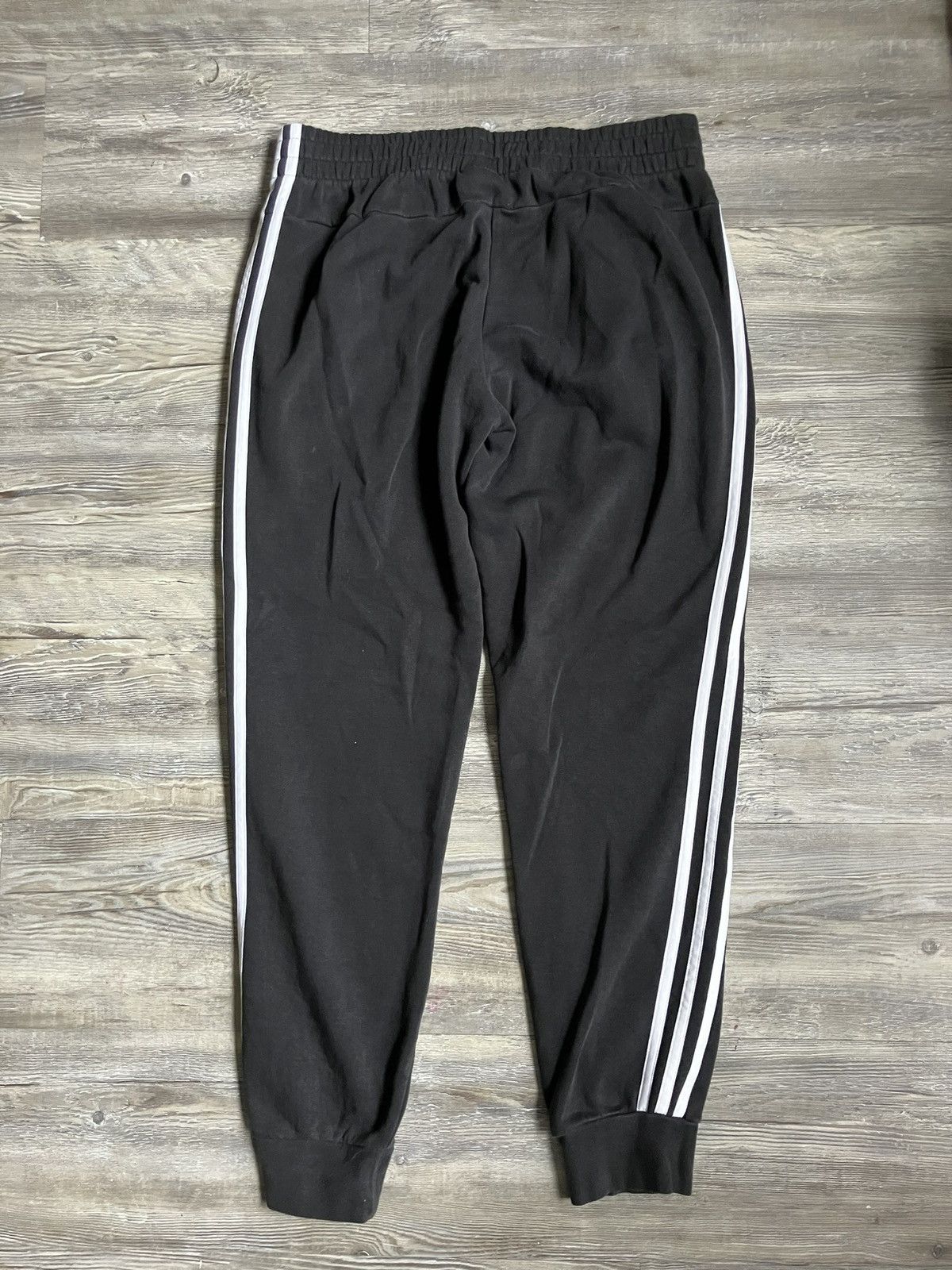 Adidas Black and White Stripe Adidas Sweatpants Size m Men’s Size US 30 / EU 46 - 2 Thumbnail