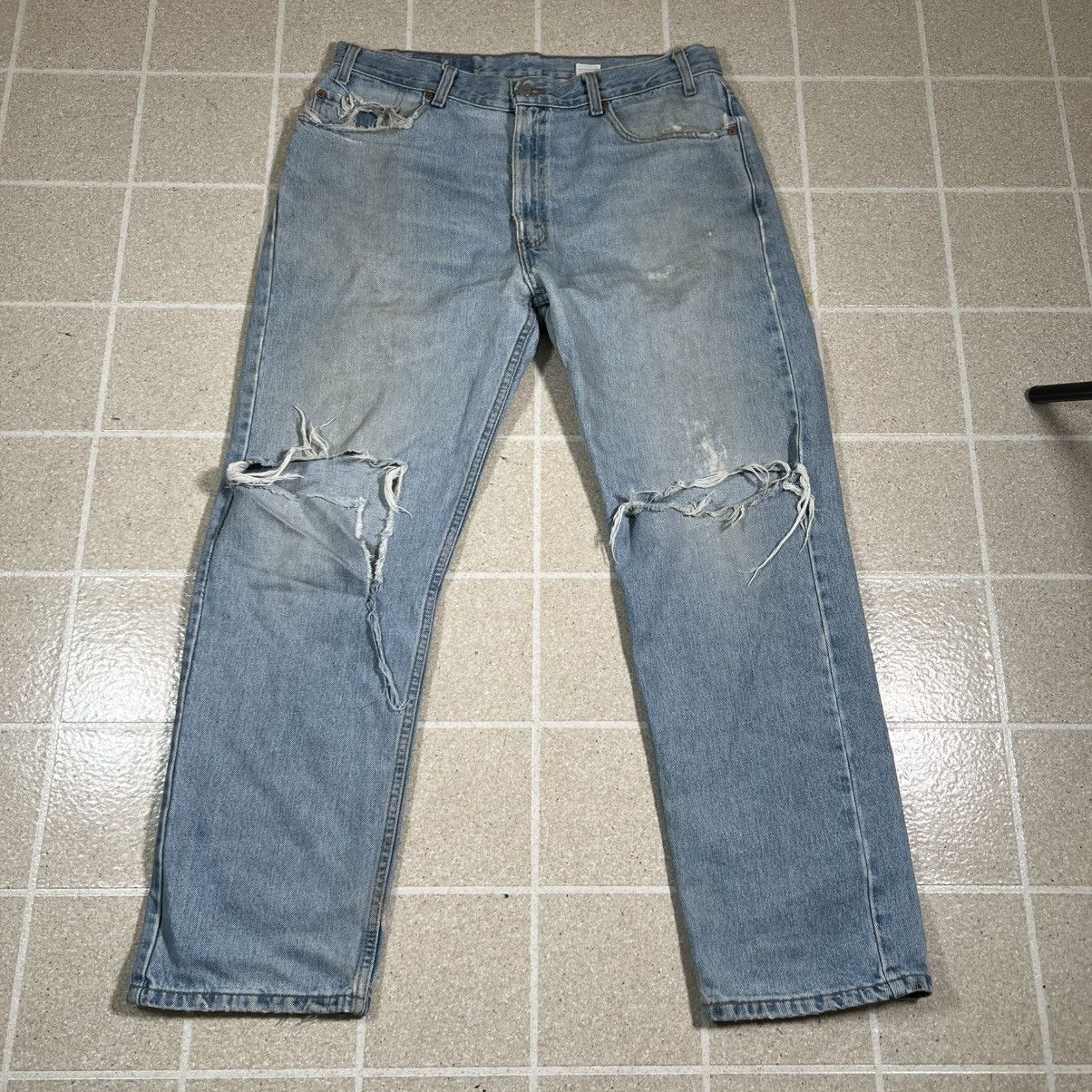 Levi's Vintage Levi's 505 Distressed Straight Jeans Made in Mexico Size US 34 / EU 50 - 6 Thumbnail
