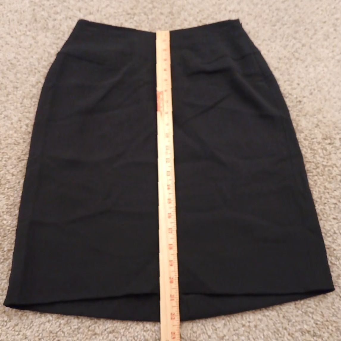 Armani ARMANI Skirt Women's Knee Length Pencil Lined Wool Blend Black 42 Italy Vintage No Straight & Pencil Dressy Size 28" / US 6 / IT 42 - 4 Thumbnail
