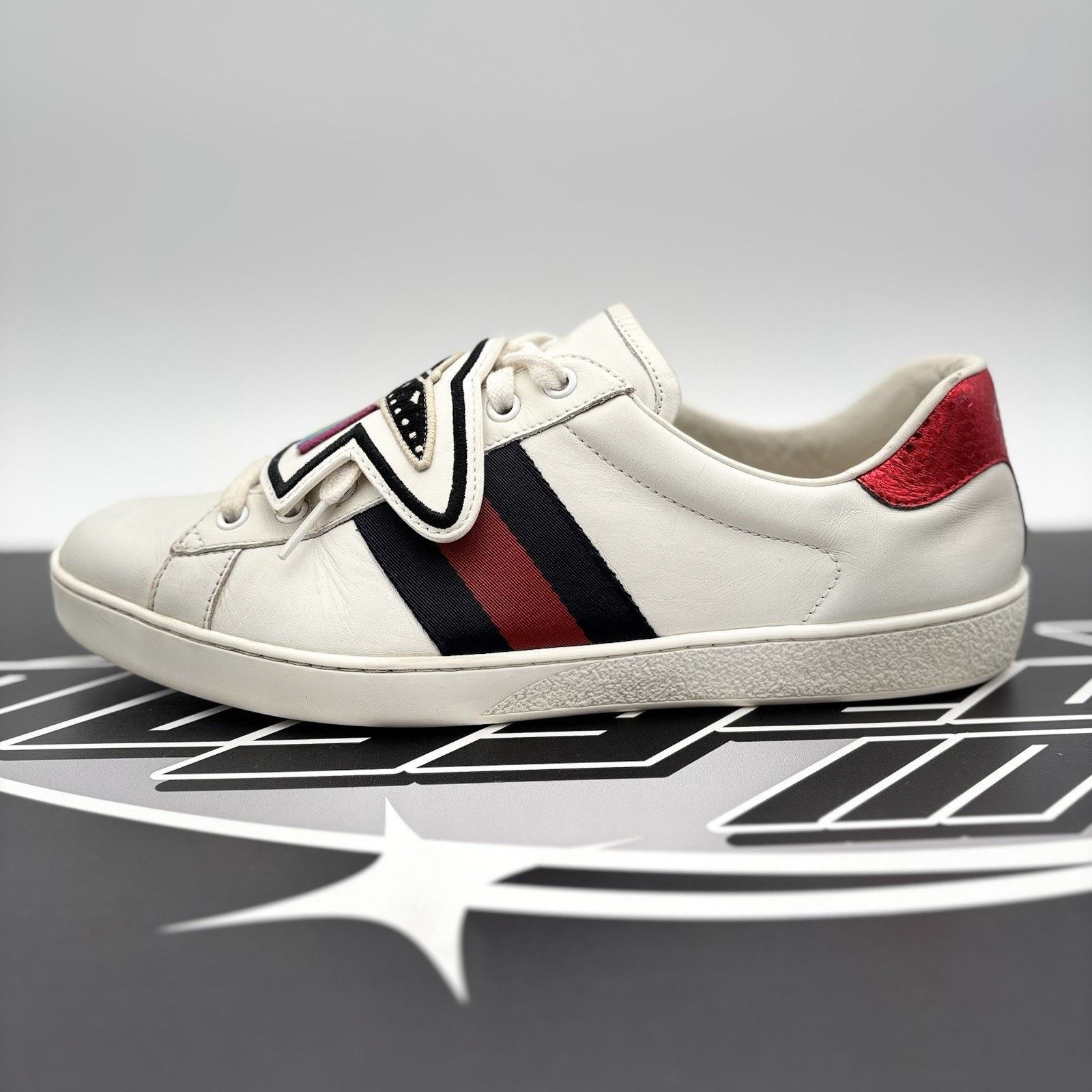 Gucci Gucci Ace Web Patches ' UFO, Dragon ' | GREAT CONDITION! Size US 10 / EU 43 - 11 Thumbnail