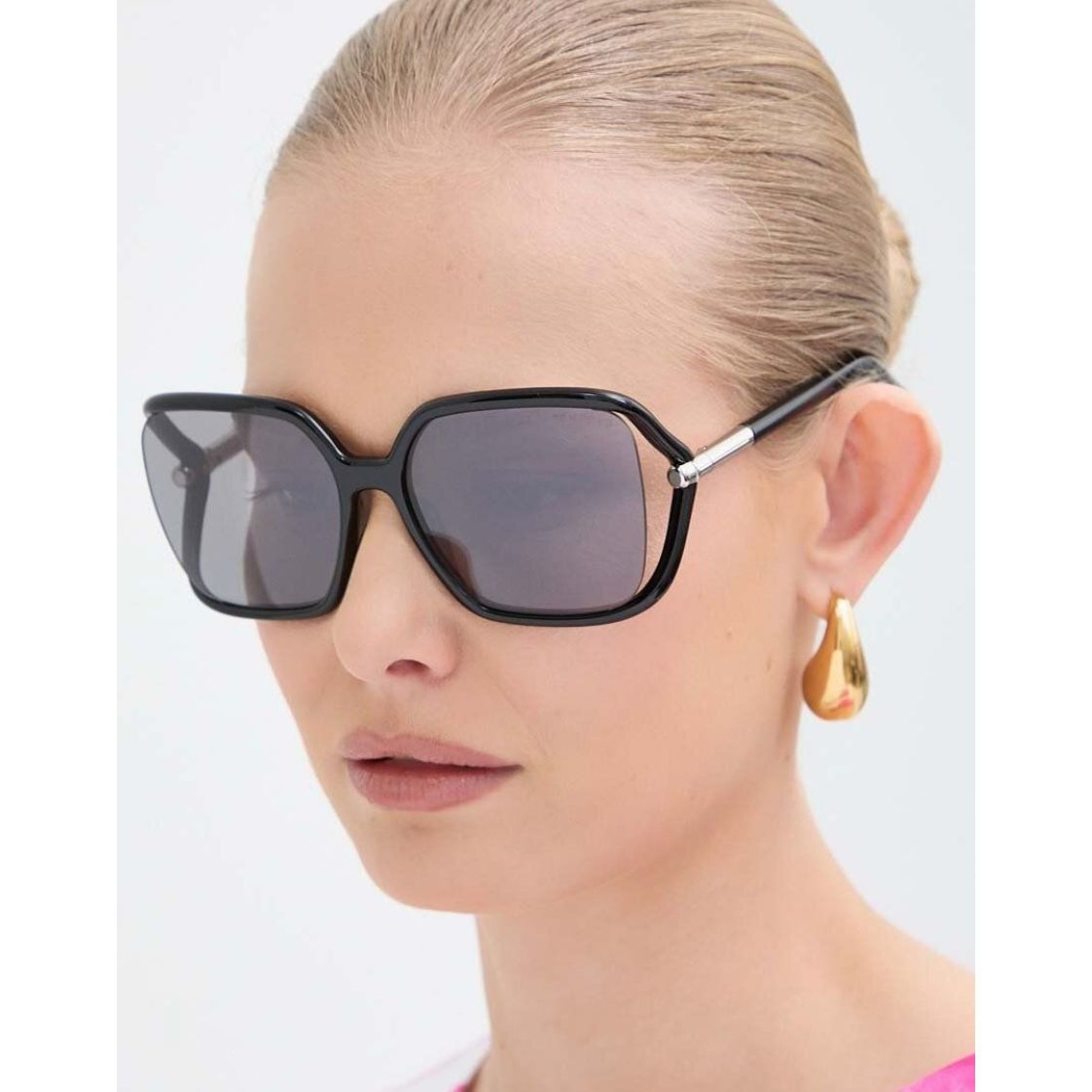 Tom Ford NEW Tom Ford SOLANGE-02 FT1089-01C Sunglasses(FT1089-01C-60) Size ONE SIZE - 1 Thumbnail