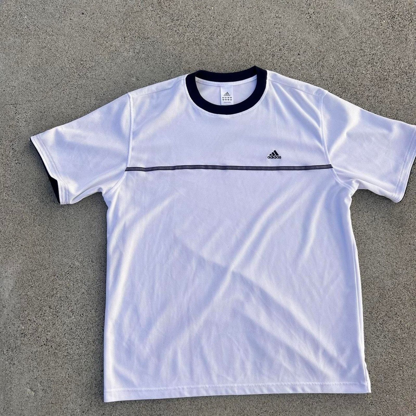 Adidas Adidas boxy athletic breathing workout tee shirt Size US XL / EU 56 / 4 - 1 Thumbnail