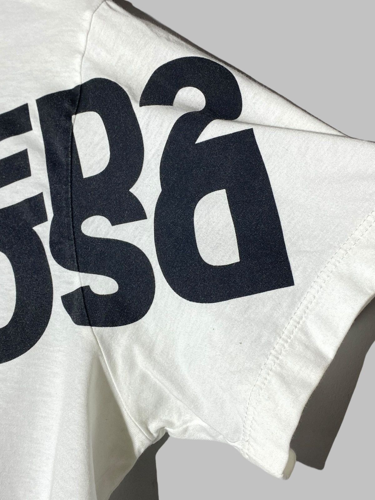 Dsquared2 🔥 DSQUARED2 BOLD LOGO DIAGONAL TEE Y2K ITALY FLEX Size US L / EU 52-54 / 3 - 6 Thumbnail