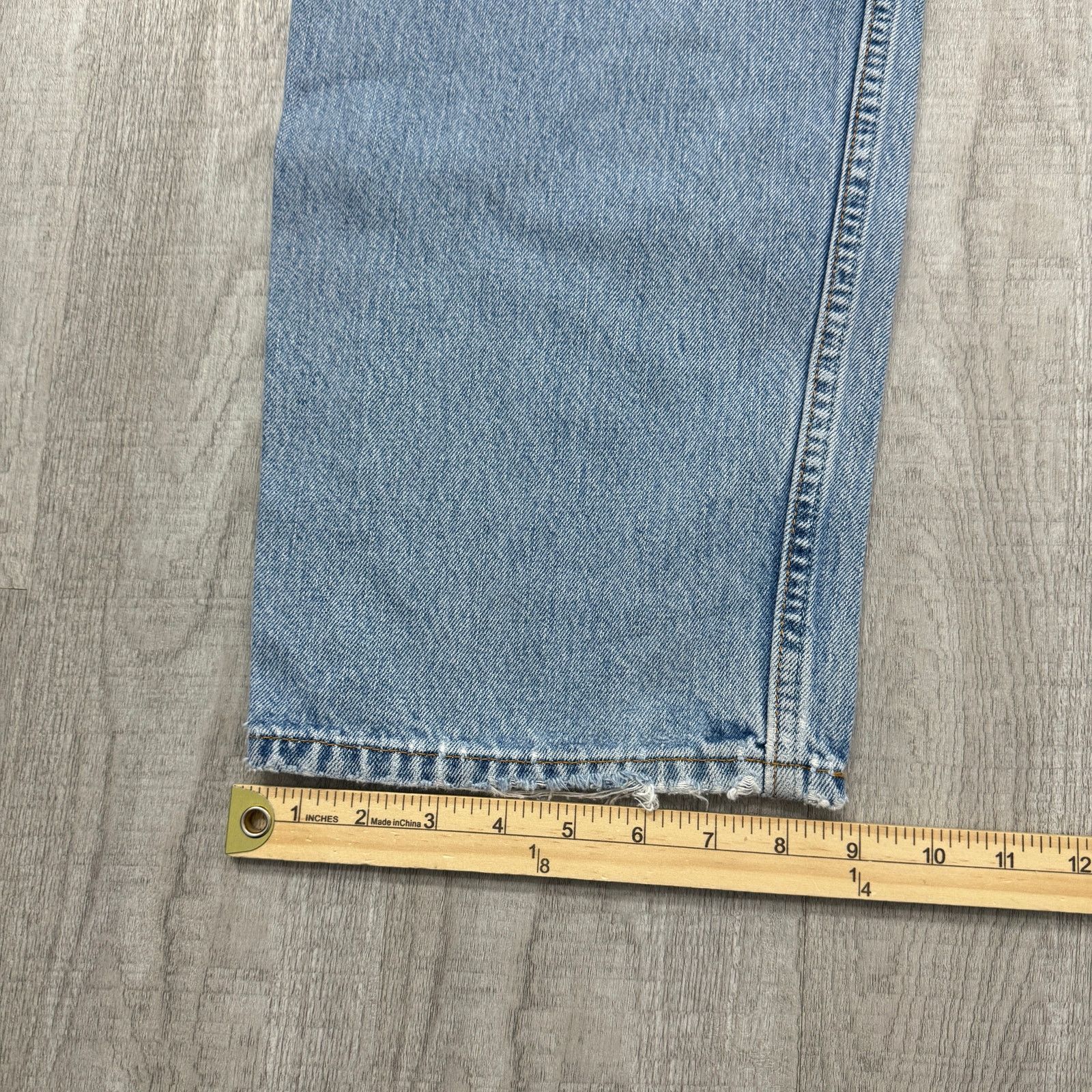 Levi's Vintage Levi's 550 Jeans Men's 40 x 32 Blue Relaxed Fit Size US 40 / EU 56 - 10 Thumbnail