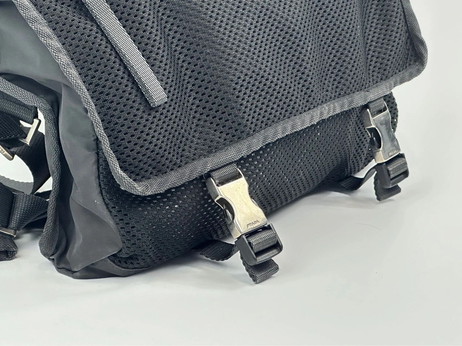 Prada Prada Sport SS1999 Mesh 2In1 CrossBody WaistBag Size ONE SIZE - 16 Thumbnail