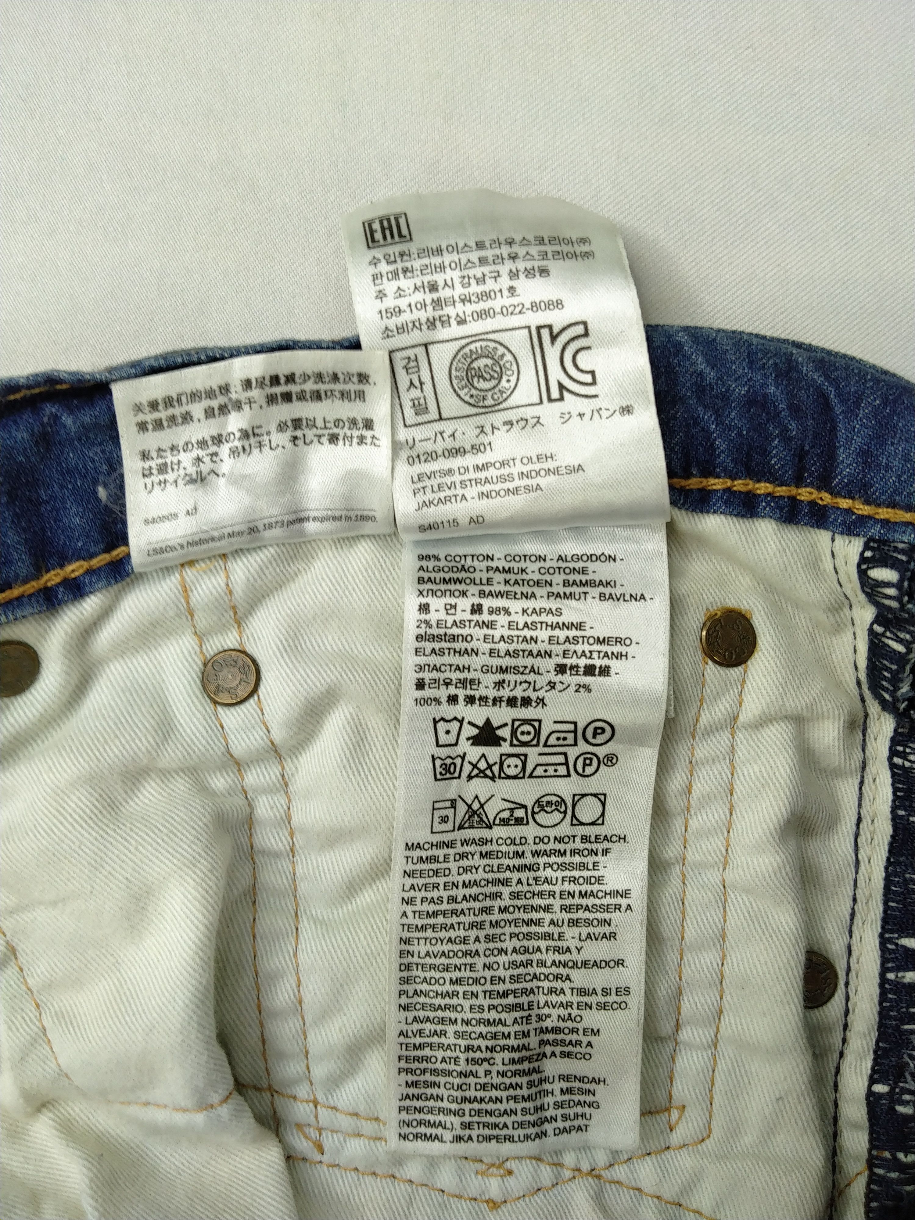 Levi's Faded Blue Levi's Premium 505 Denim 33 x 28.5 JN733 Size US 33 - 9 Thumbnail