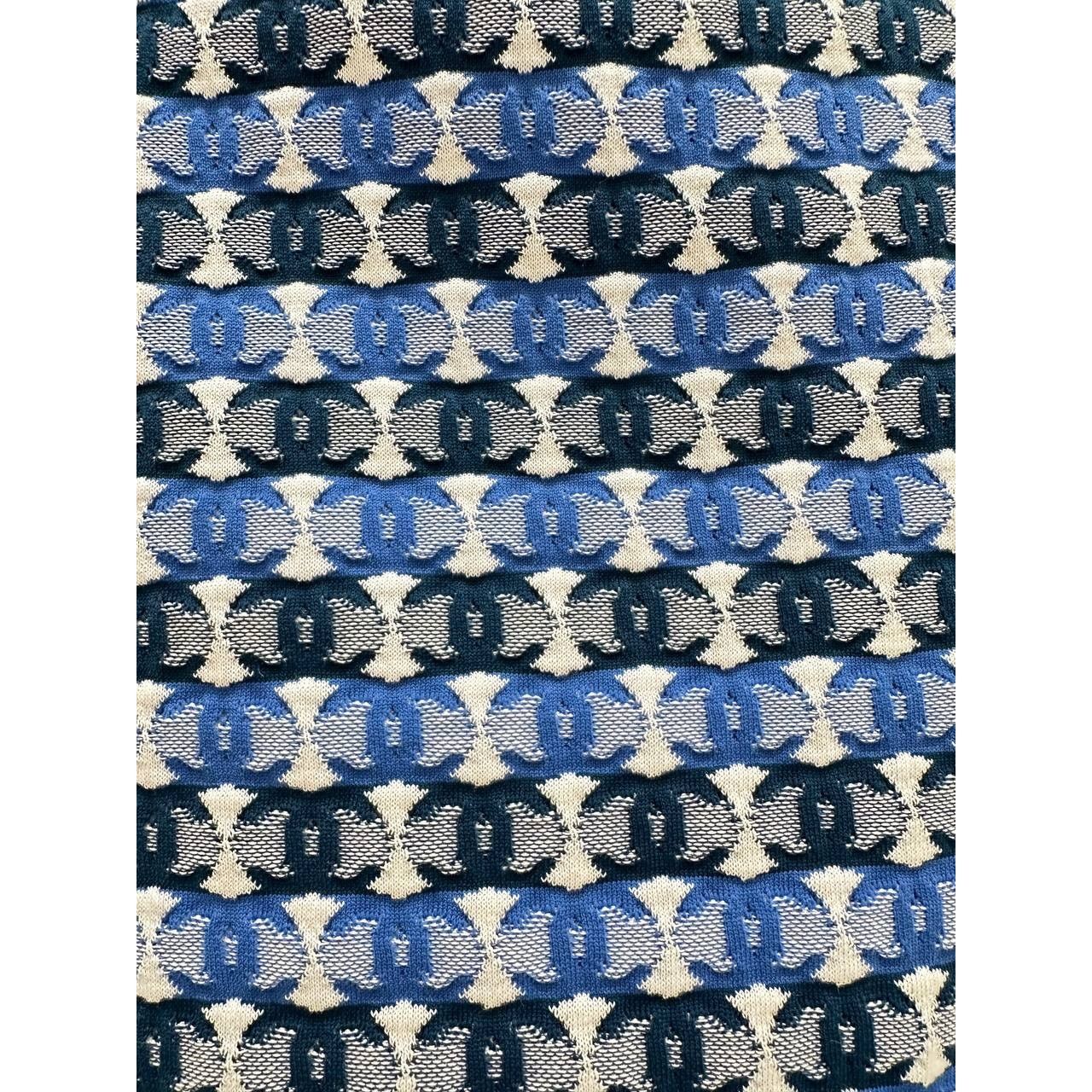 Chanel Chanel 2019 Pre-Spring Blue & White CC Logo Knee Skirt Sz 40 Size 28" / US 6 / IT 42 - 4 Thumbnail