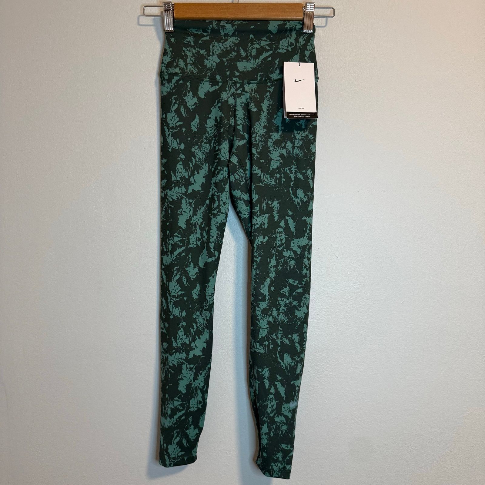 Nike Nike One Green High Rise Leggings 7/8 Women’s Size S New NWT Size 26" / US 2 / IT 38 - 2 Thumbnail