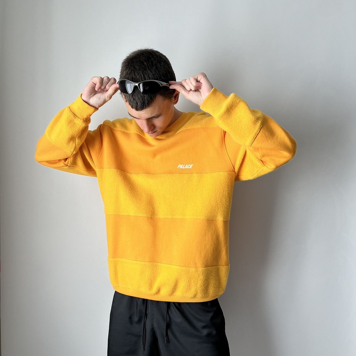 Palace Palace Sweatshirt Yellow Mens Size L Size US L / EU 52-54 / 3 - 1 Thumbnail