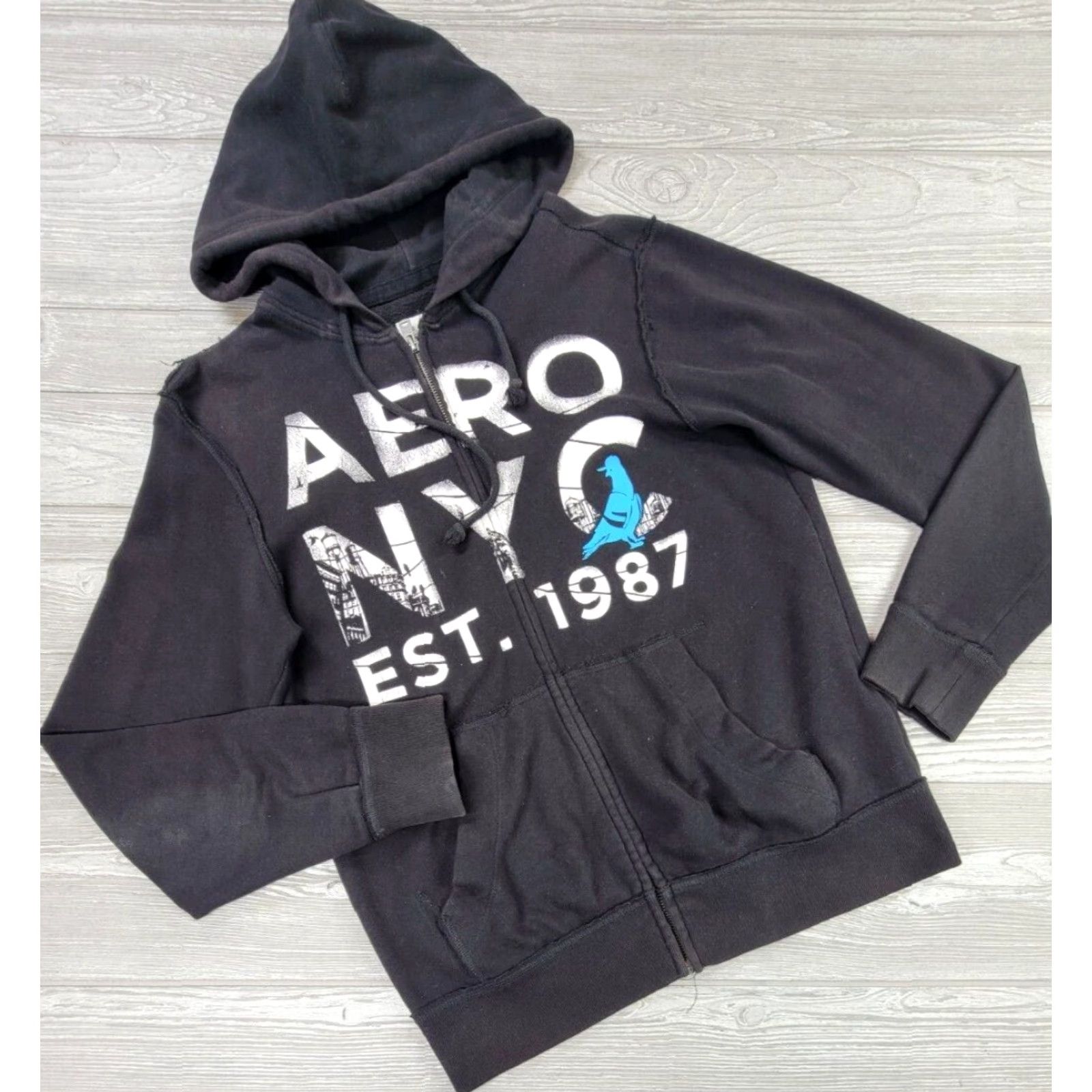 Vintage AEROPOSTALE New York Black Long Sleeve Full Zip Hoodie Mens S Adult Size US S / EU 44-46 / 1 - 2 Thumbnail