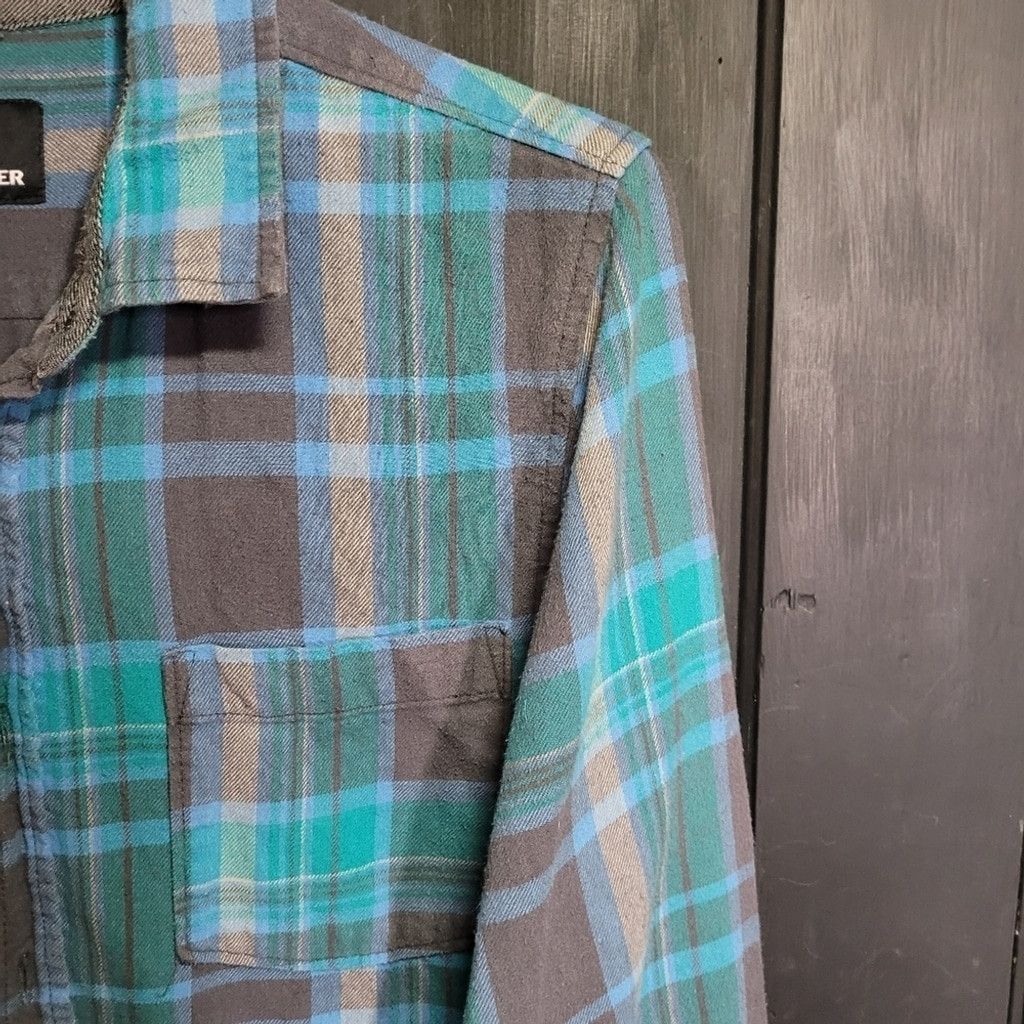 Quiksilver Quicksilver, shirt, Flannel, green/brown, NWOT, Size XSmall Size US XS / EU 42 / 0 - 6 Thumbnail