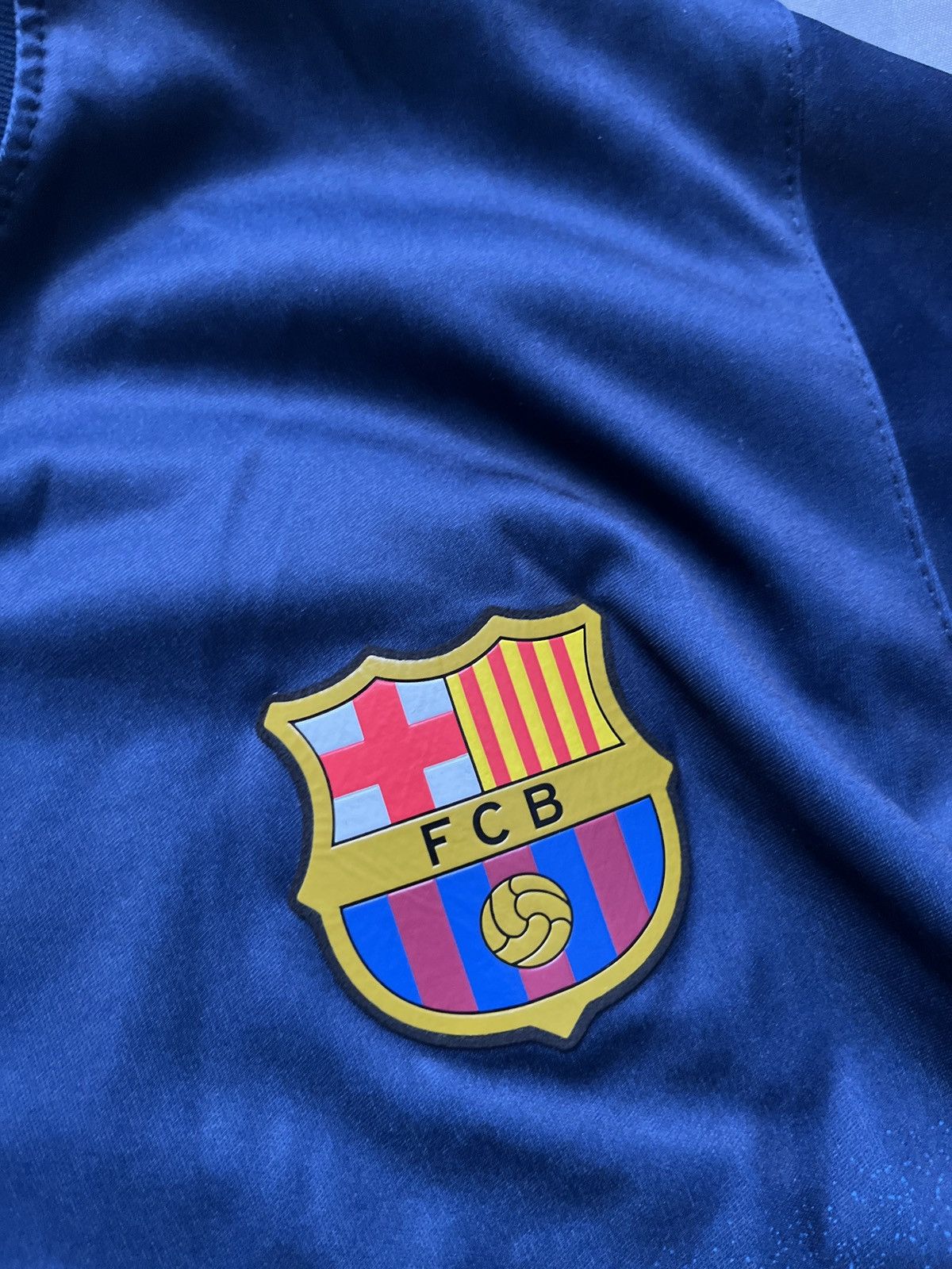 Other F.C. Barcelona V.Valdes Qatar Foundation Long Sleeve Jersey Size US L / EU 52-54 / 3 - 7 Thumbnail