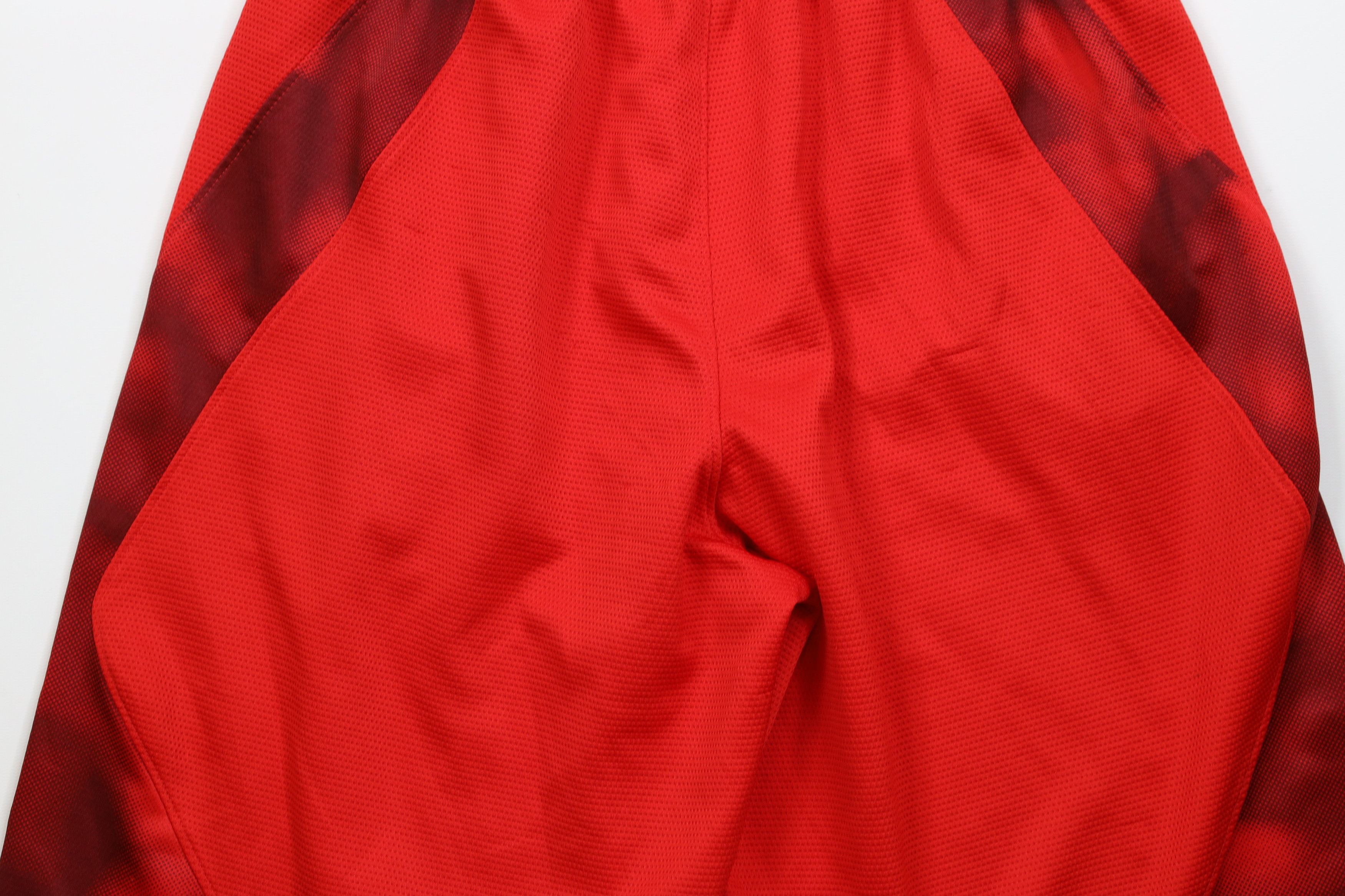Nike × Vintage Nike Elite Spell Out Gym Training Basketball Shorts Red Size US 30 / EU 46 - 13 Thumbnail