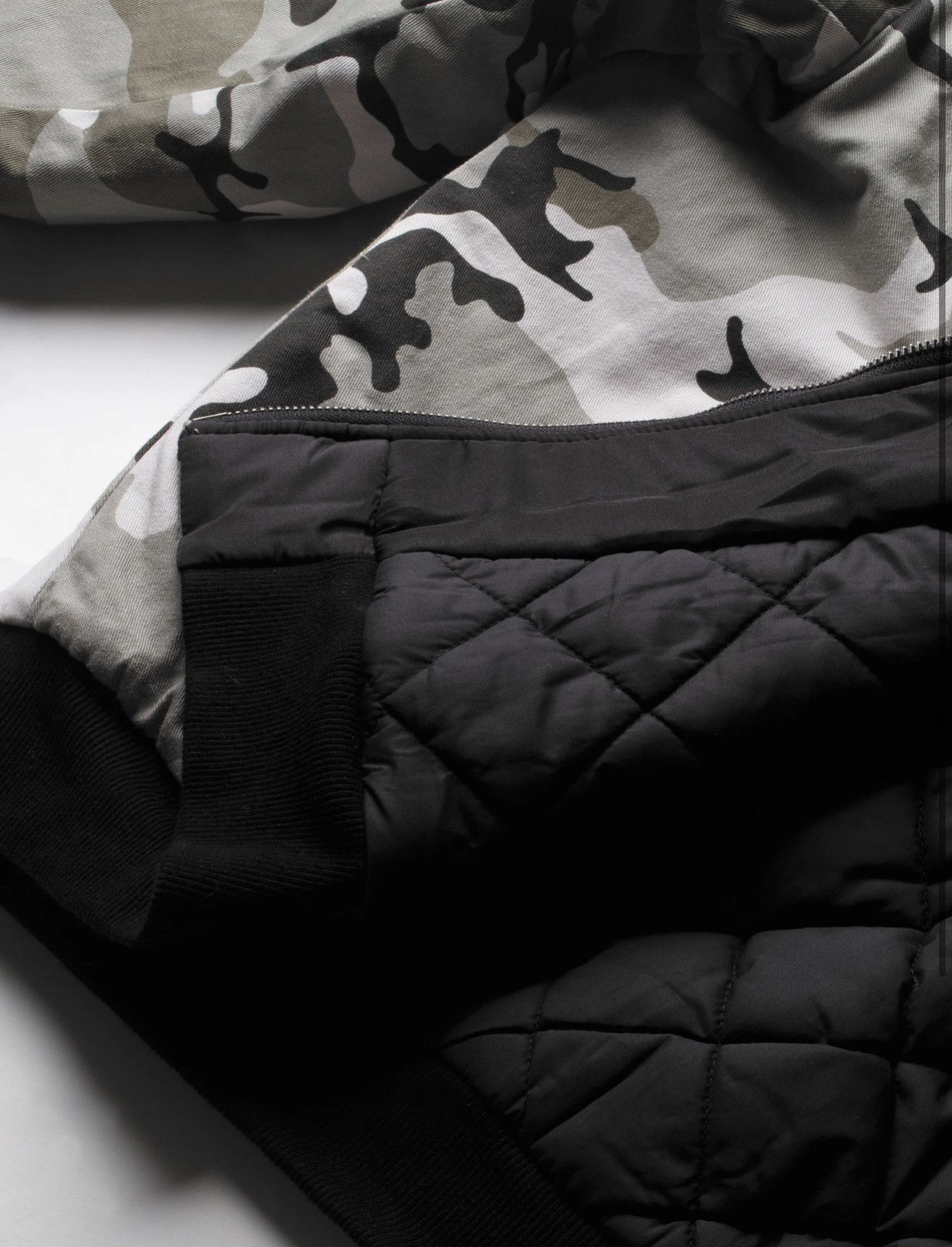 New Day Same Pain PAIN SPORT BOMBER JACKET - SNOW CAMO Size US M / EU 48-50 / 2 - 3 Thumbnail