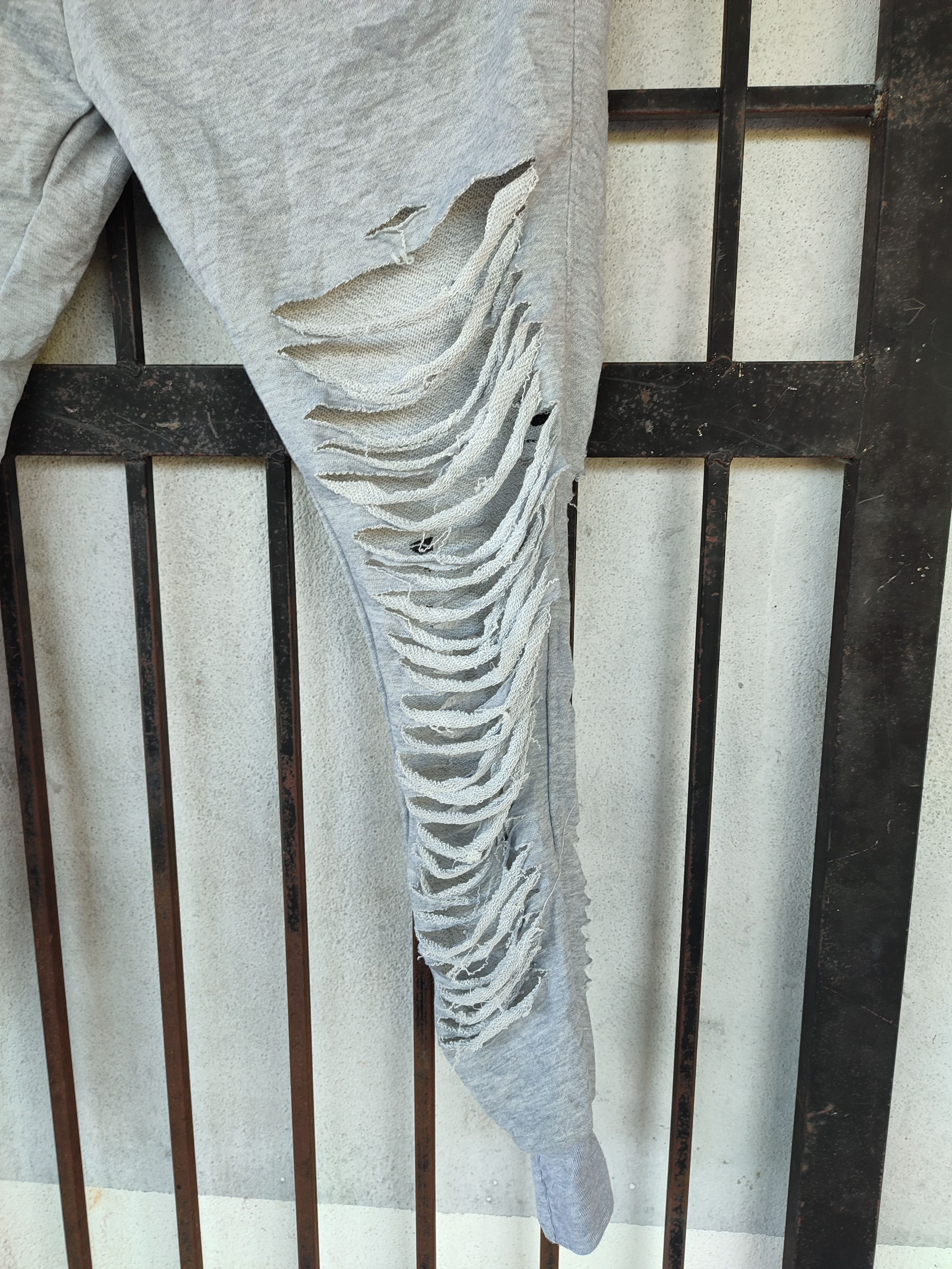 Japanese Brand Crazy Distressed JapaneseBrand Jogger Pants Size US 33 - 5 Thumbnail
