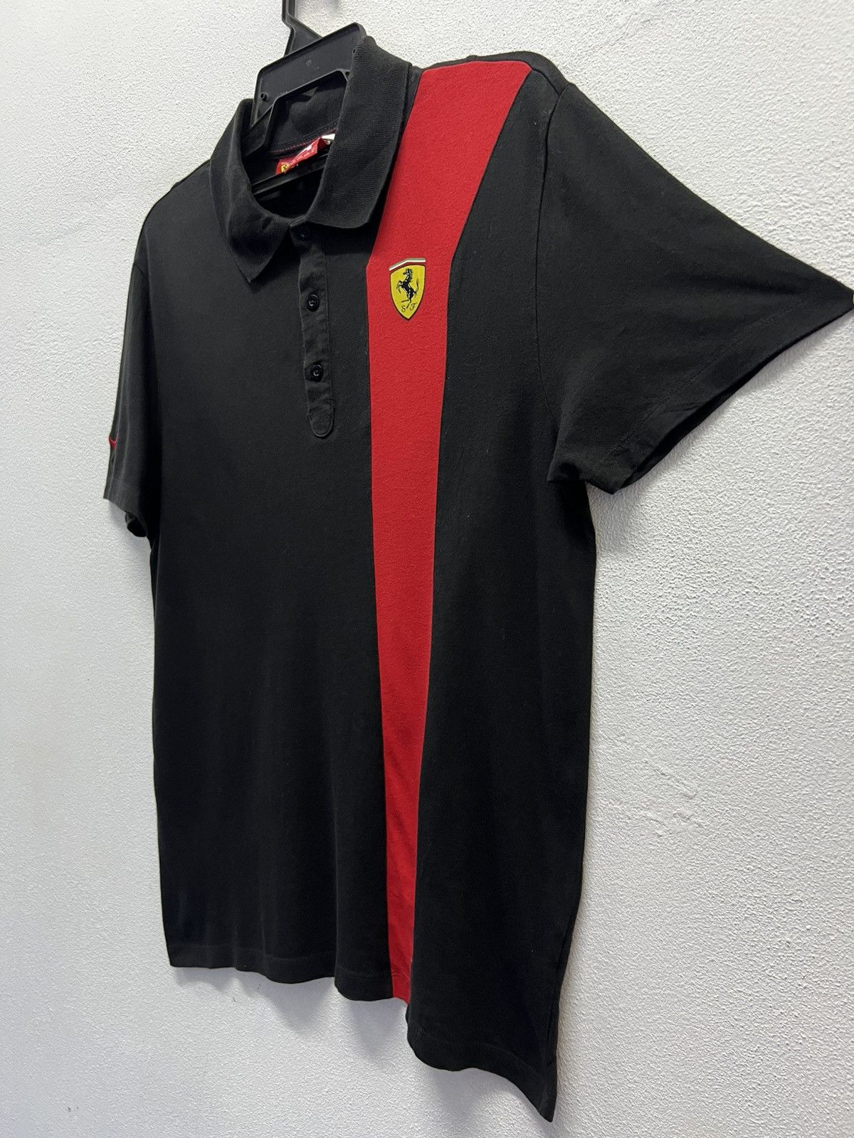 Ferrari × Puma PUMA OFFICIAL SUPPLIER SCUDERIA FERRARI POLOS Size US M / EU 48-50 / 2 - 6 Thumbnail