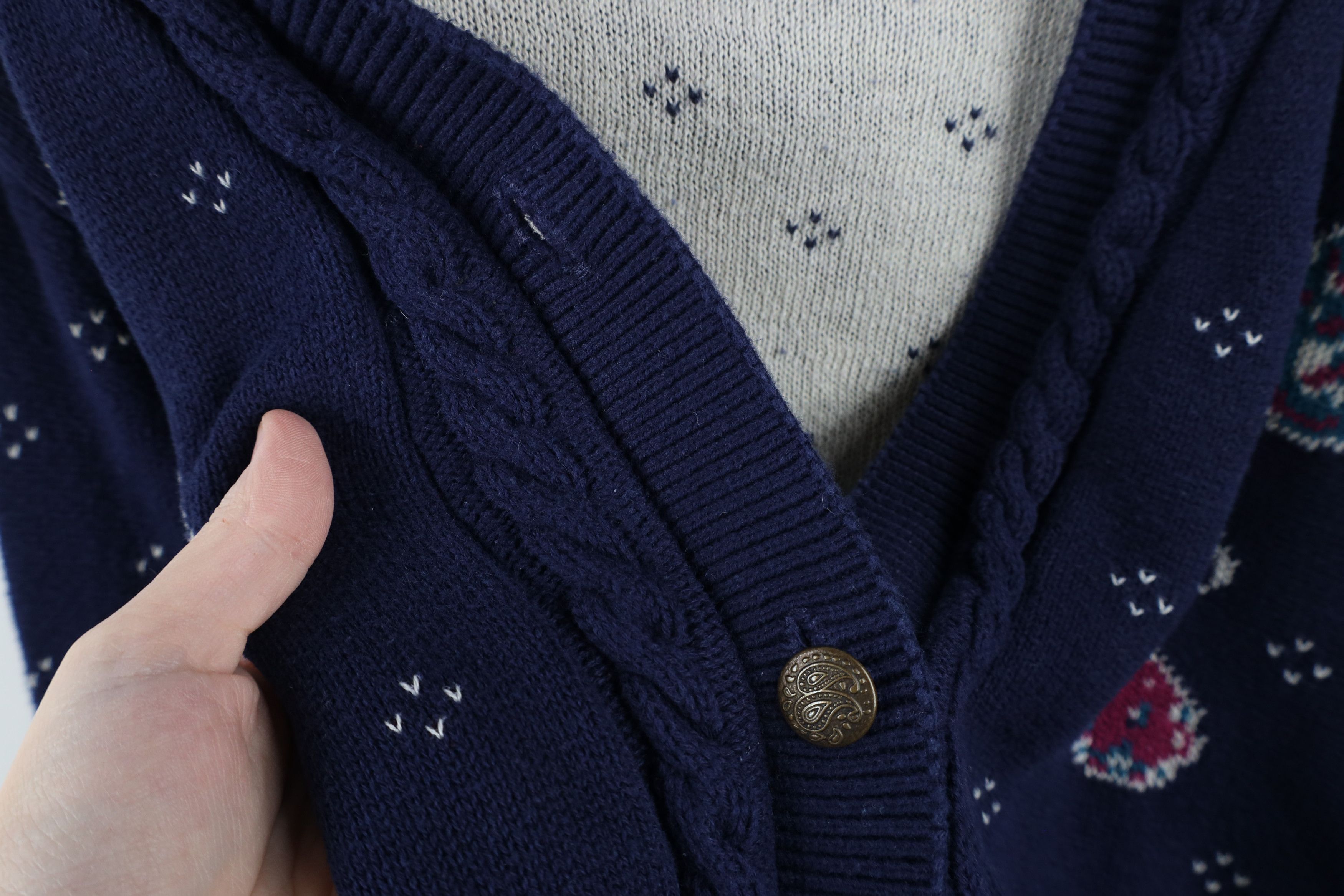 Vintage Vintage 90s Streetwear Cable Knit Cardigan Sweater Blue Size L / US 10 / IT 46 - 4 Thumbnail