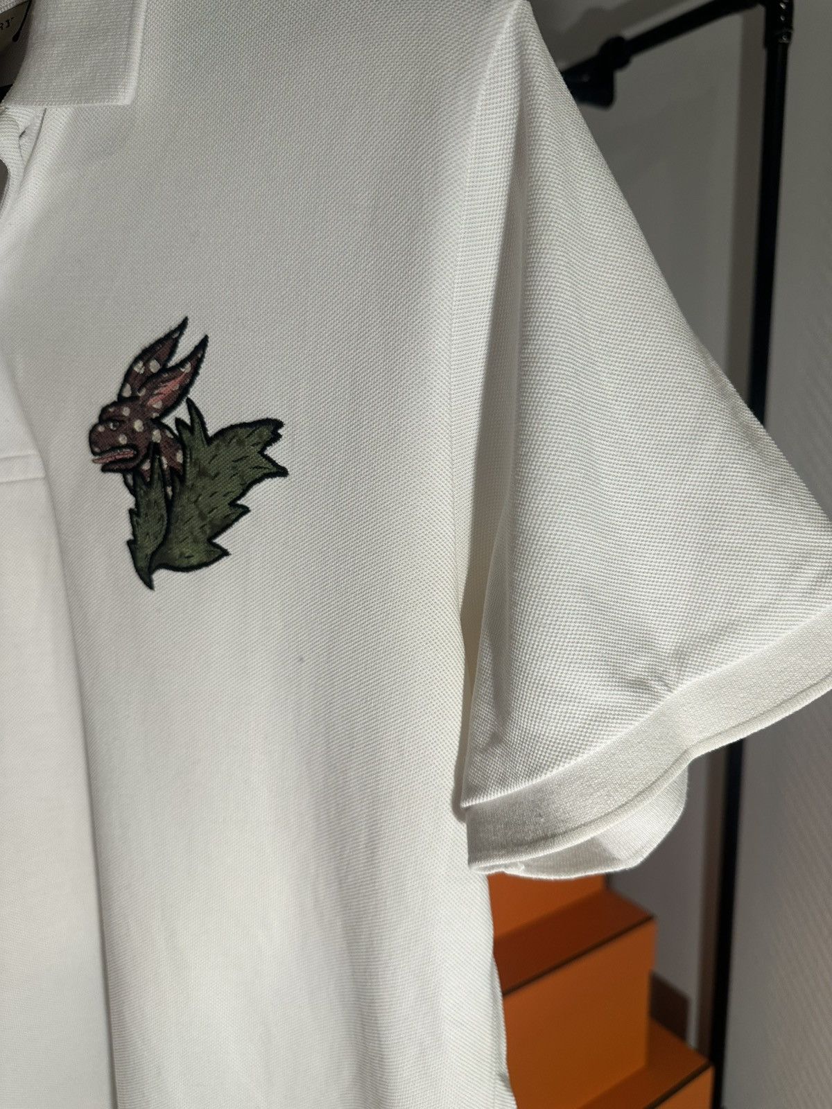 Burberry Burberry White Piqué Polo L — Animal Patch, Check Placket Size US L / EU 52-54 / 3 - 4 Thumbnail