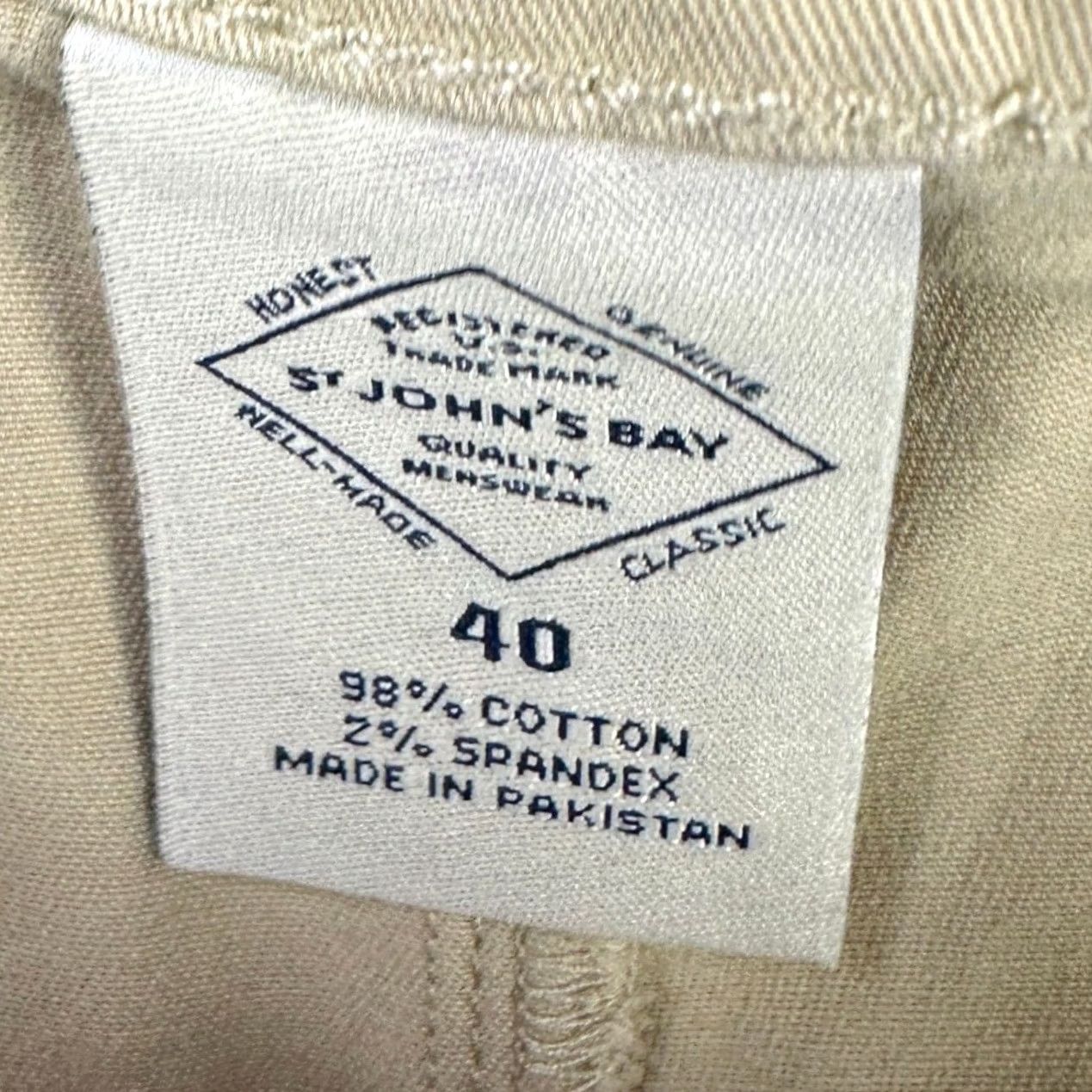 Vintage St. John's Bay Mens Khakis Shorts 40 Tan Belted Flat Front Stretch Pockets NEW Size US 40 / EU 56 - 4 Thumbnail