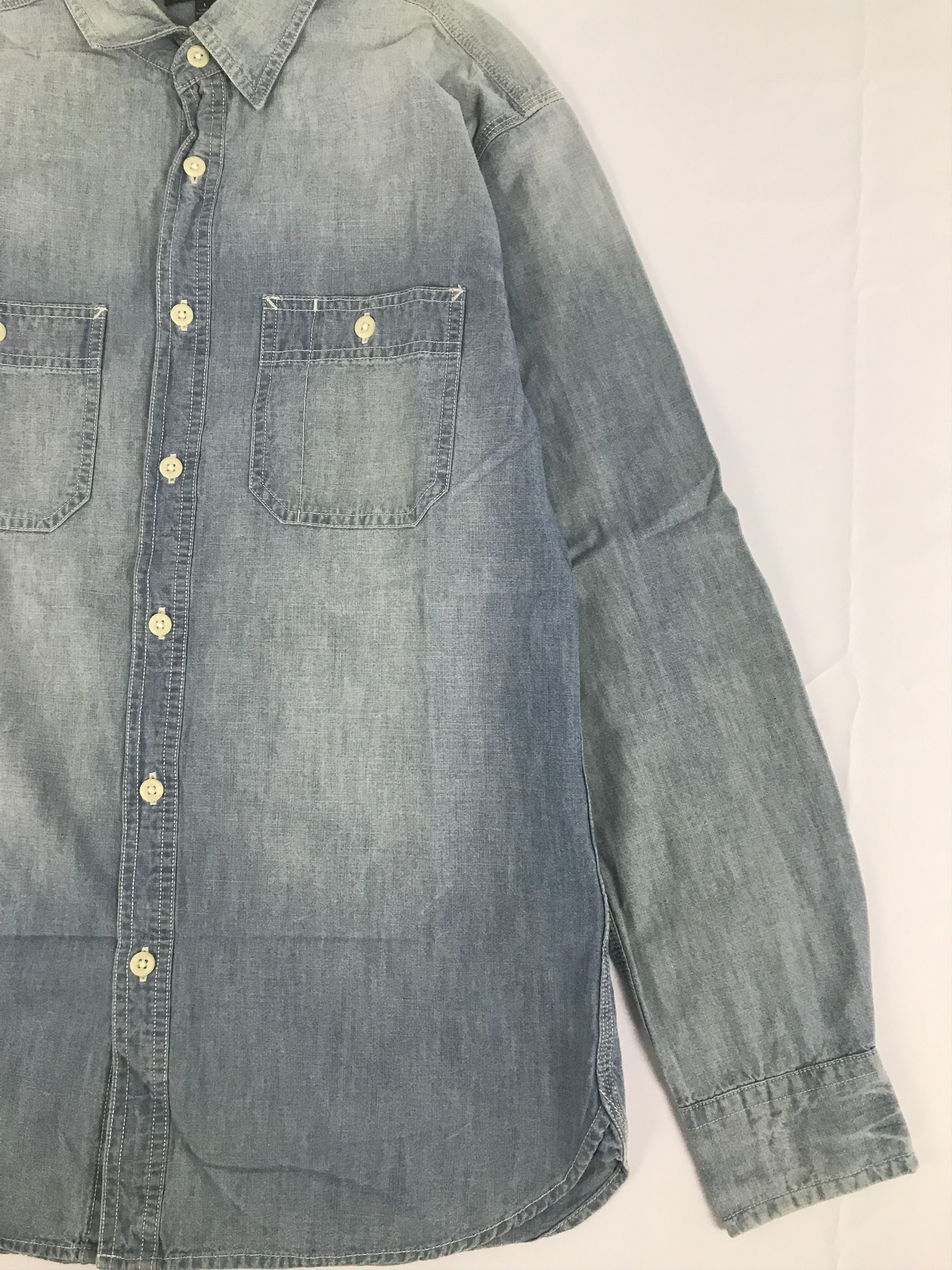 Uniqlo Original Uniqlo Selvedge Denim Work Shirt Size US L / EU 52-54 / 3 - 2 Thumbnail