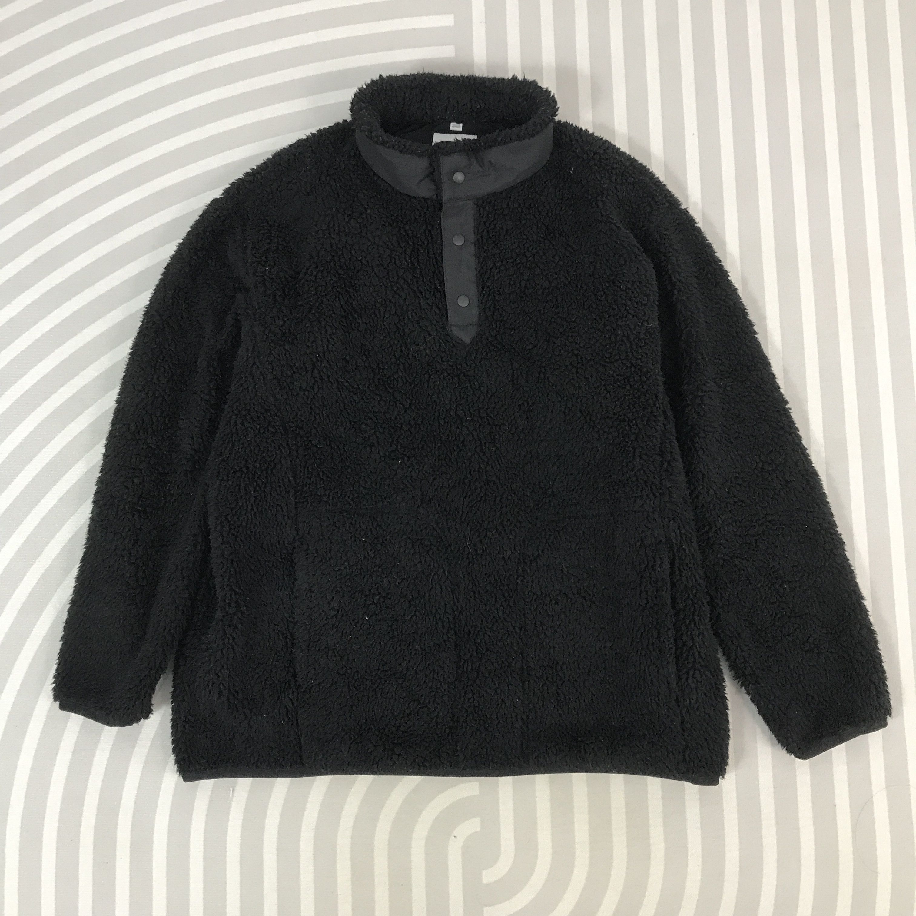 Uniqlo × White Mountaineering Vintage White Mountauneering Half button Sherpa Jacket Size US L / EU 52-54 / 3 - 1 Thumbnail
