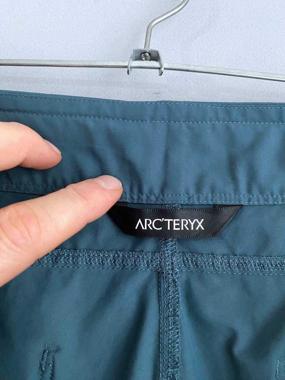 Arc'teryx Arc'teryx Creston 10,5 Women's Outdoor Hiking Short, Size 12 Size 30" / US 8 / IT 44 - 12 Thumbnail