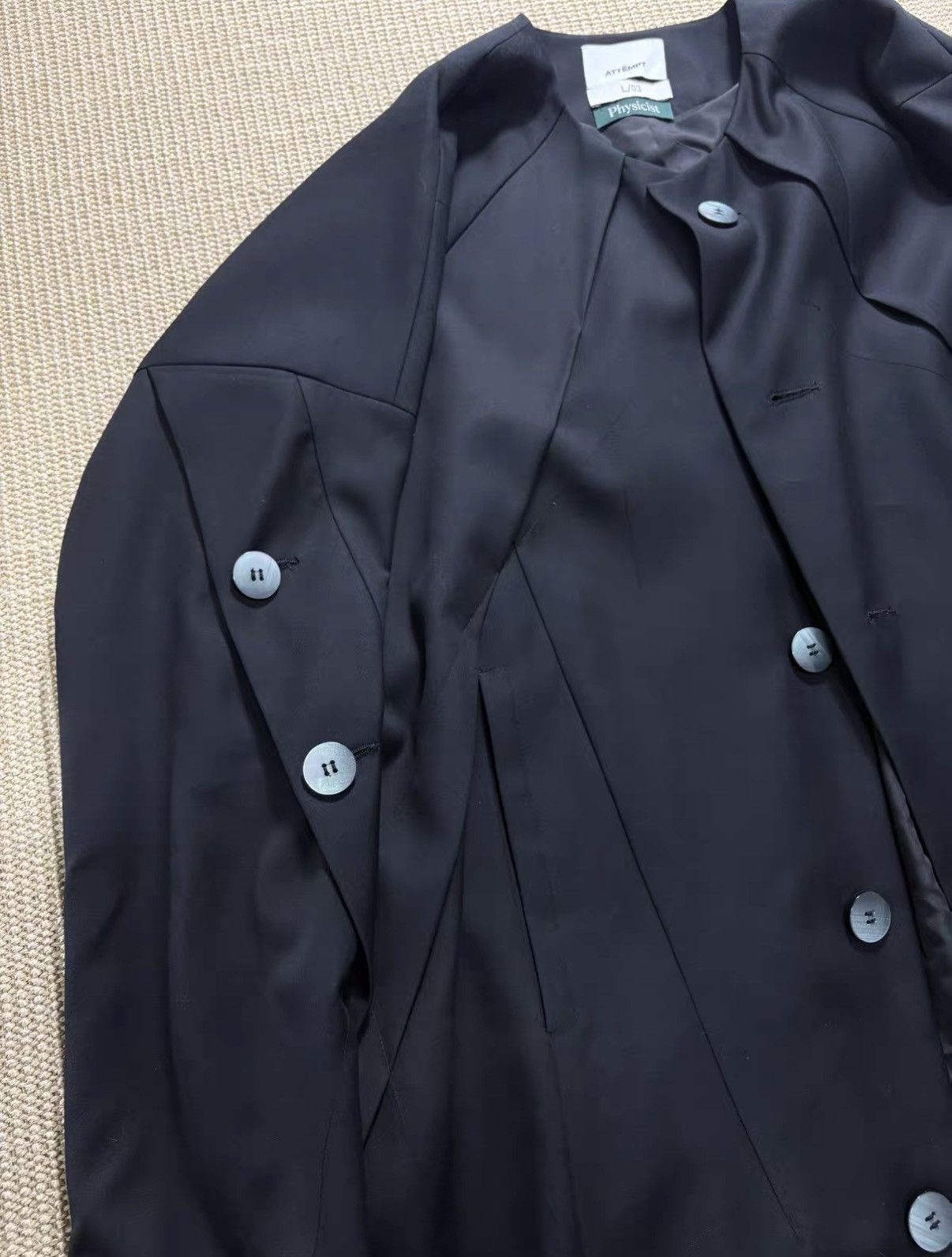 Attachment Attempt Physicist Priest Limited Edition Coat J29 Size US L / EU 52-54 / 3 - 2 Thumbnail