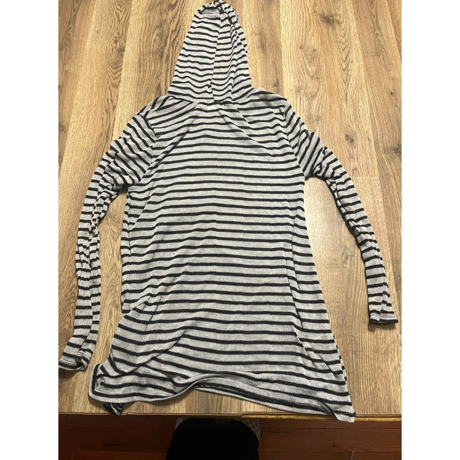 Vintage **Women's Size Large Black Gray Ginger G Striped Hoodie** User: Women's Size Large Black Gray Ginger G Striped Hoodie Size L / US 10 / IT 46 - 2 Thumbnail